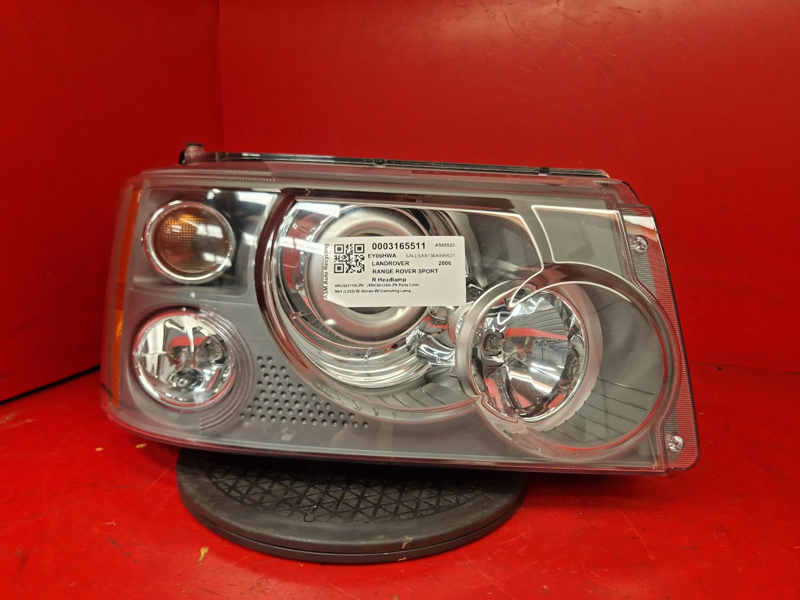 View Auto part R Headlamp Land Rover Range Rover Sport 2006