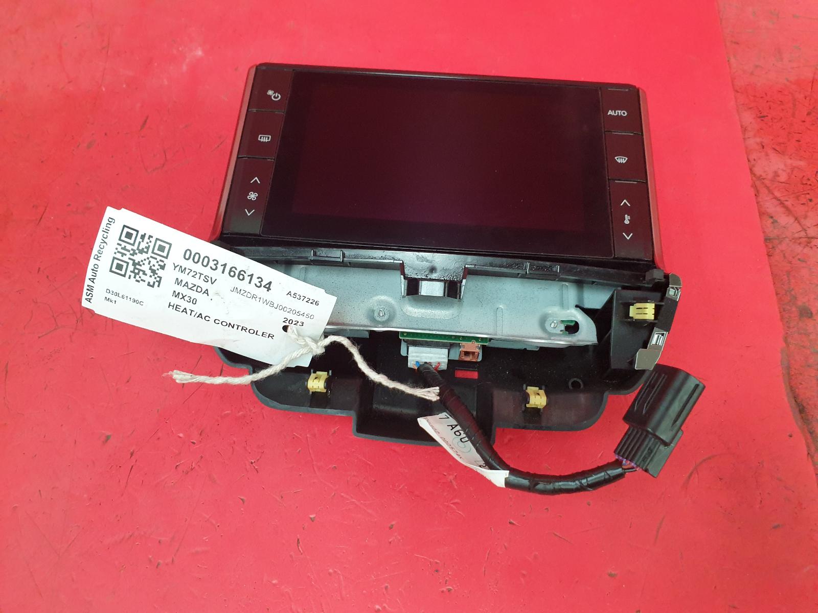 View Auto part Heater/AC Controller Mazda Mx30 2023