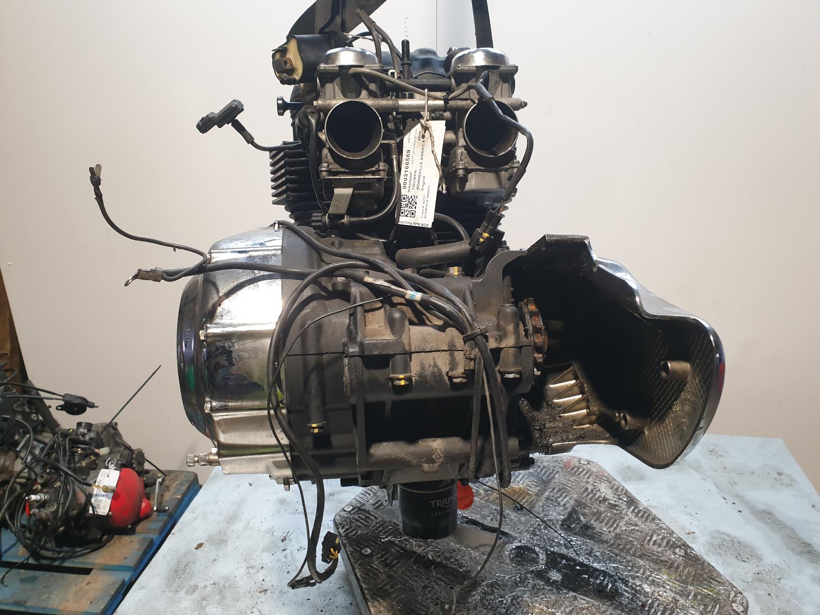 View Auto part Engine Triumph Bonneville America 2008
