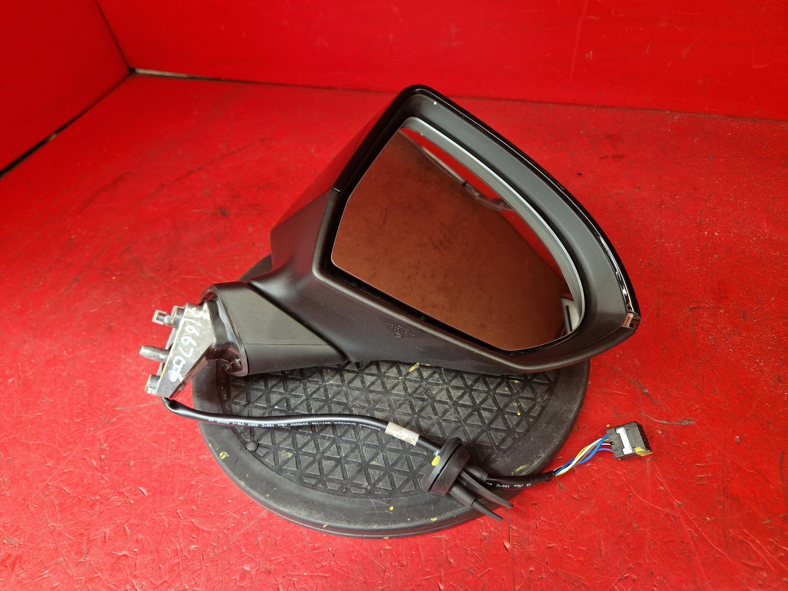 View Auto part R Door Mirror Mg Mg4 2024