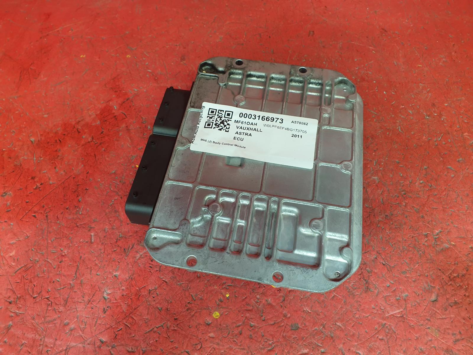 View Auto part ECU Vauxhall Astra 2011