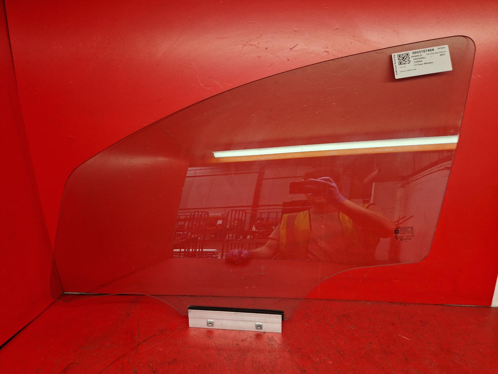 View Auto part LF Door Window Vauxhall Corsa 2012