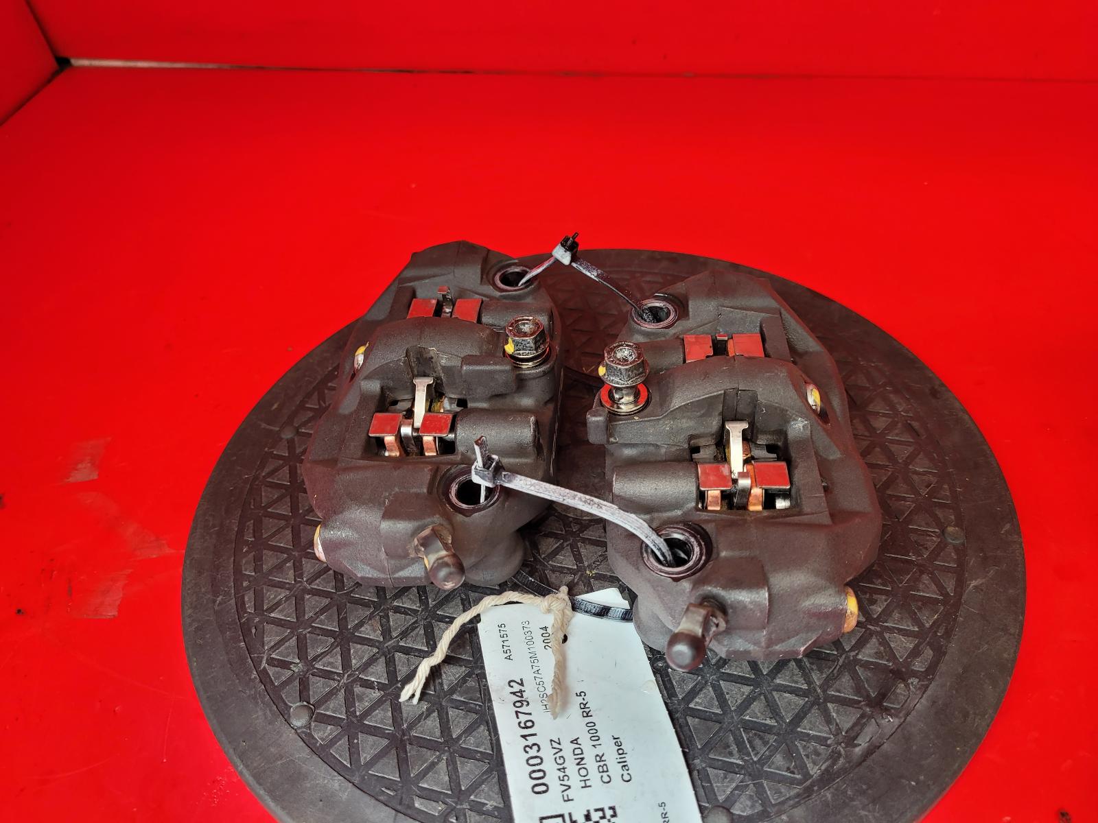 View Auto part Caliper Honda Cbr 1000 Rr-5 2004
