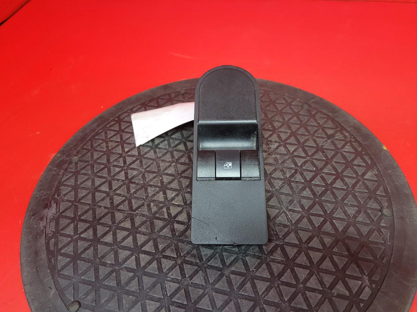View Auto part Elect. Window Switch Vauxhall Astra 2006