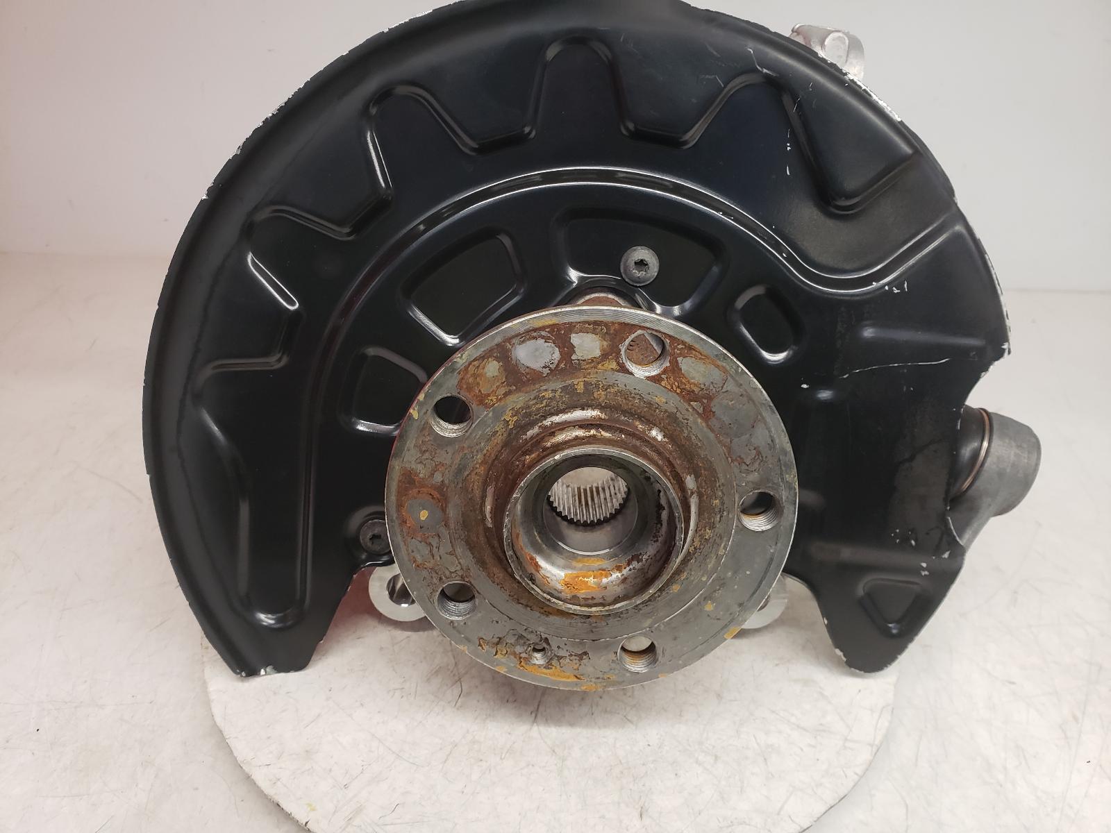 View Auto part LF Hub/Stub Axle Assembly Audi Tt 2021