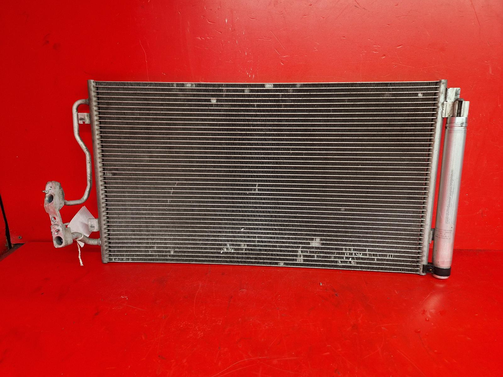 View Auto part Condenser Bmw 1 Series 2019