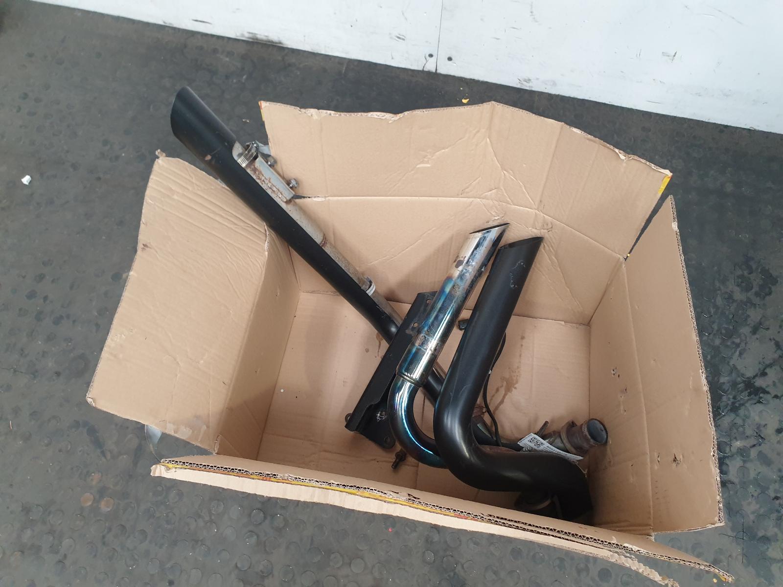 View Auto part Exhaust Tail Pipe Harley Davidson Xl 883 2018