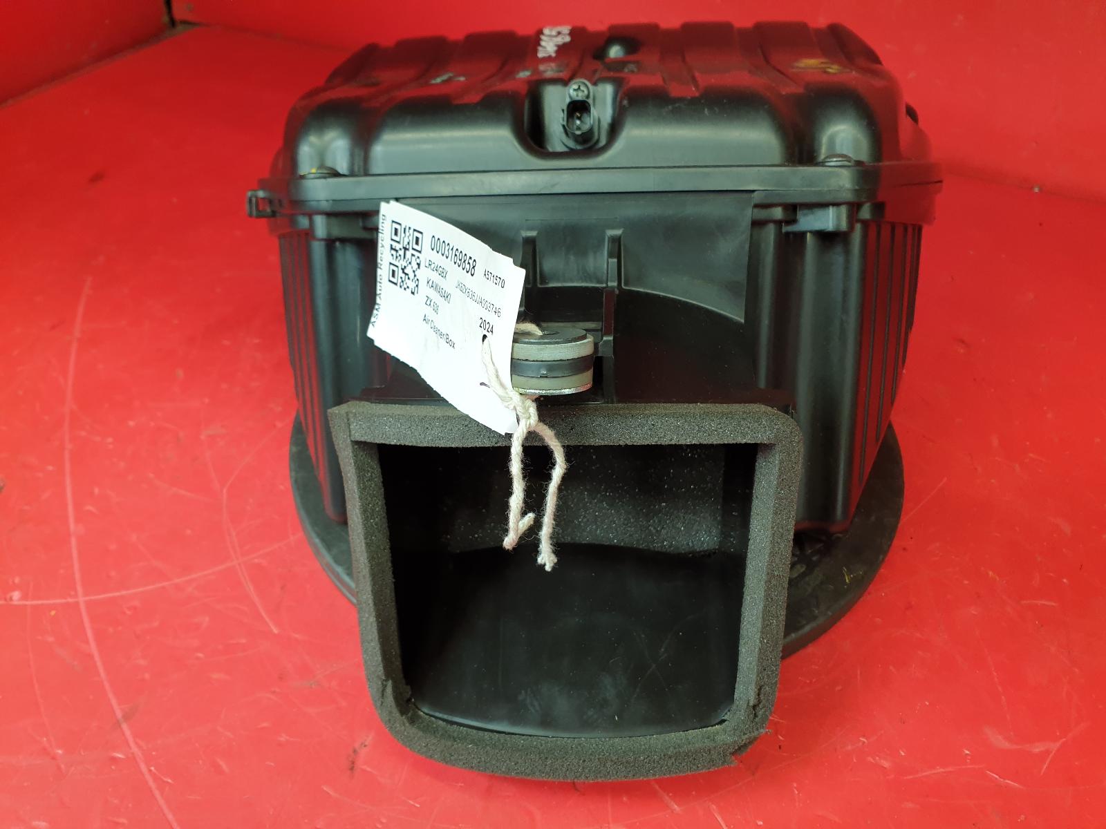 View Auto part Air Cleaner/Box Kawasaki Zx6 R 2024
