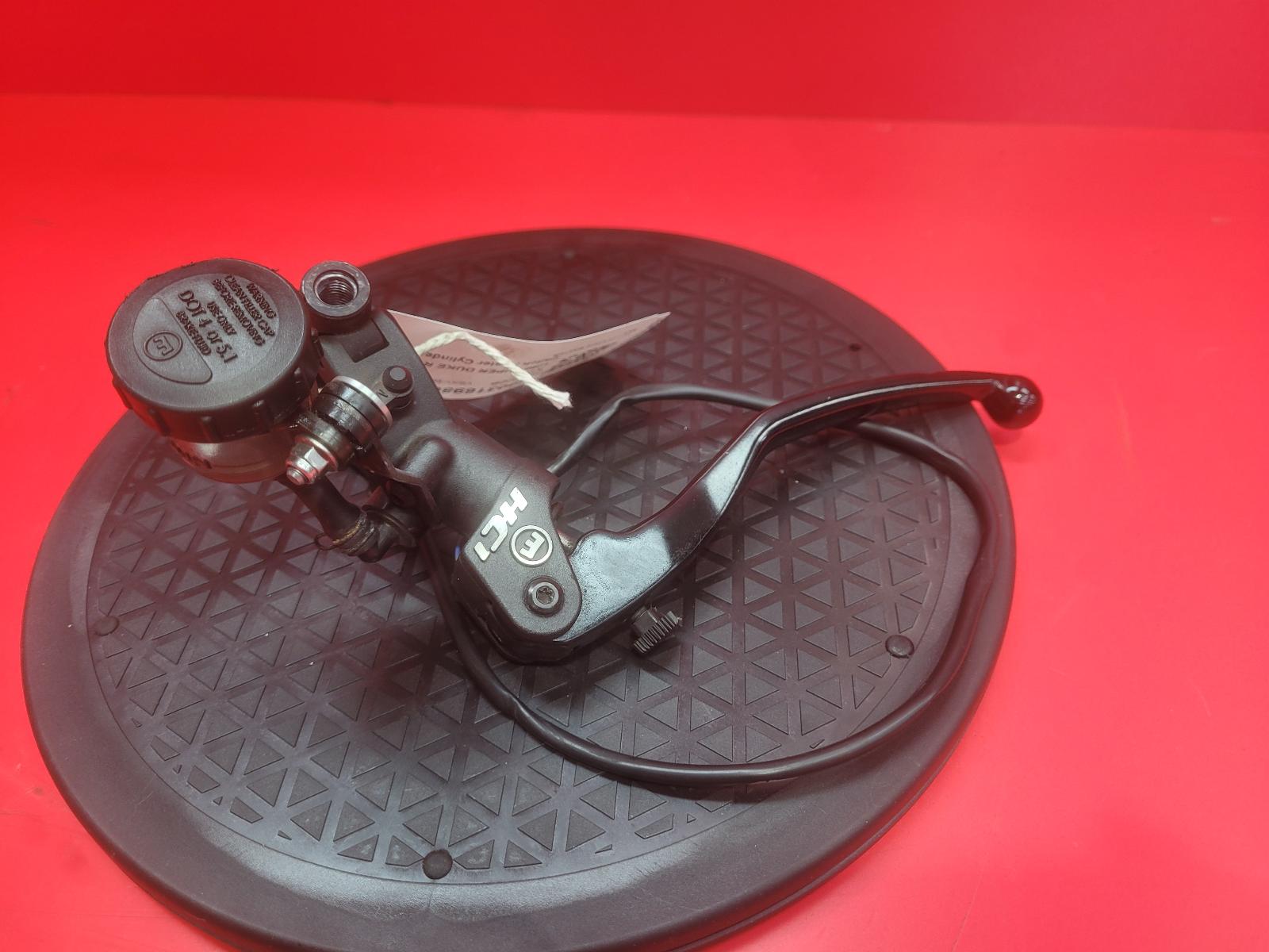 View Auto part Clutch Master Cylinder Ktm 1290 Super Duke R Evo 2022