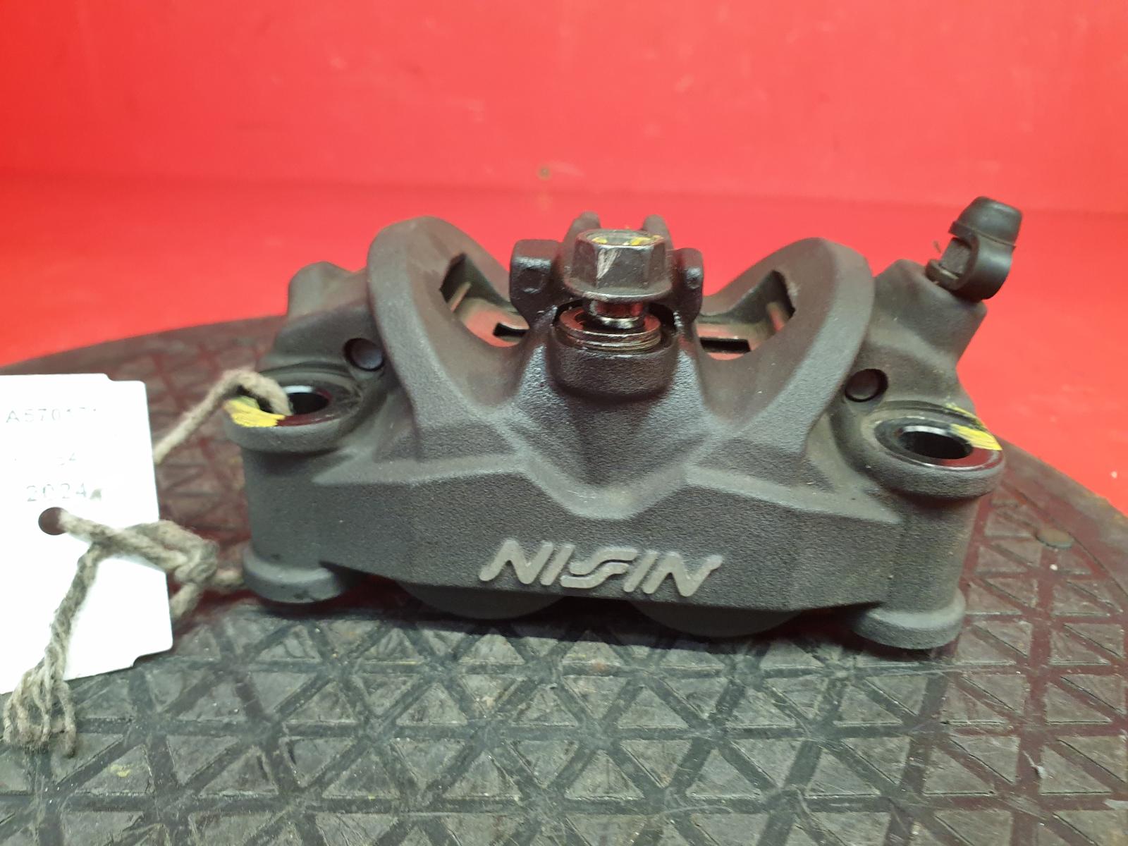 View Auto part Caliper Honda Cb125r 2024