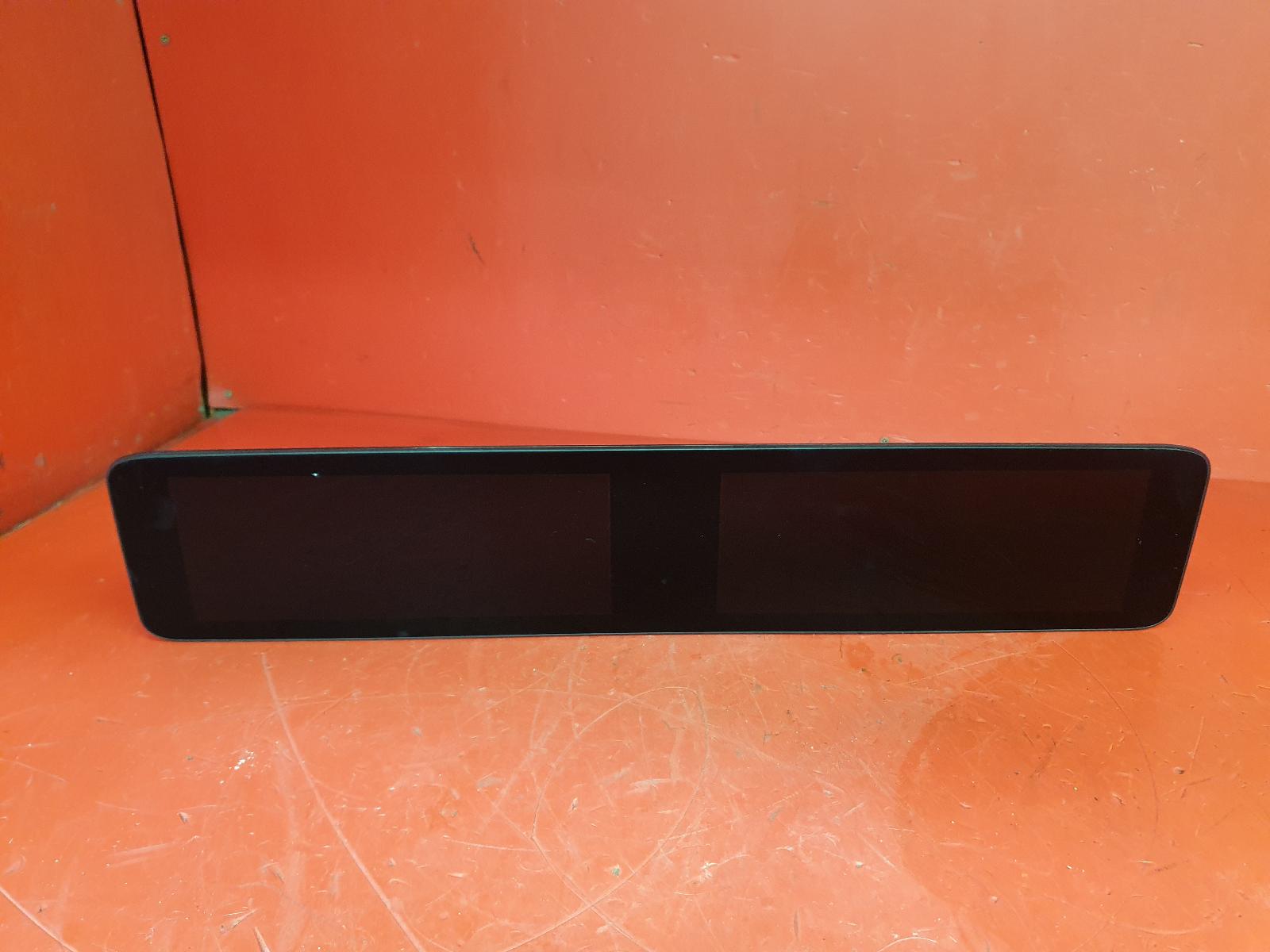 View Auto part Radio Display Mercedes Eqb 2023