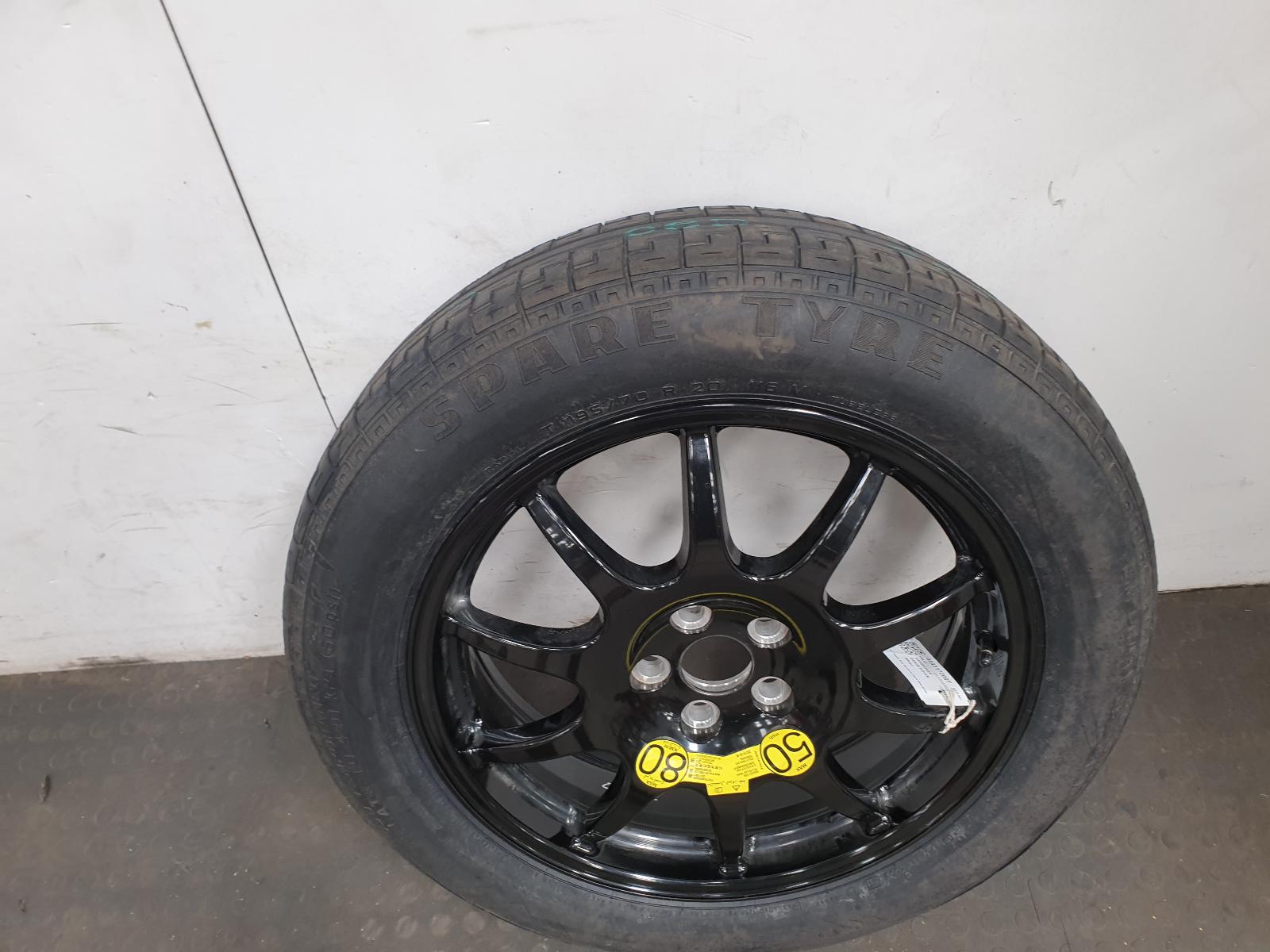 View Auto part Wheel Land Rover Range Rover 2014