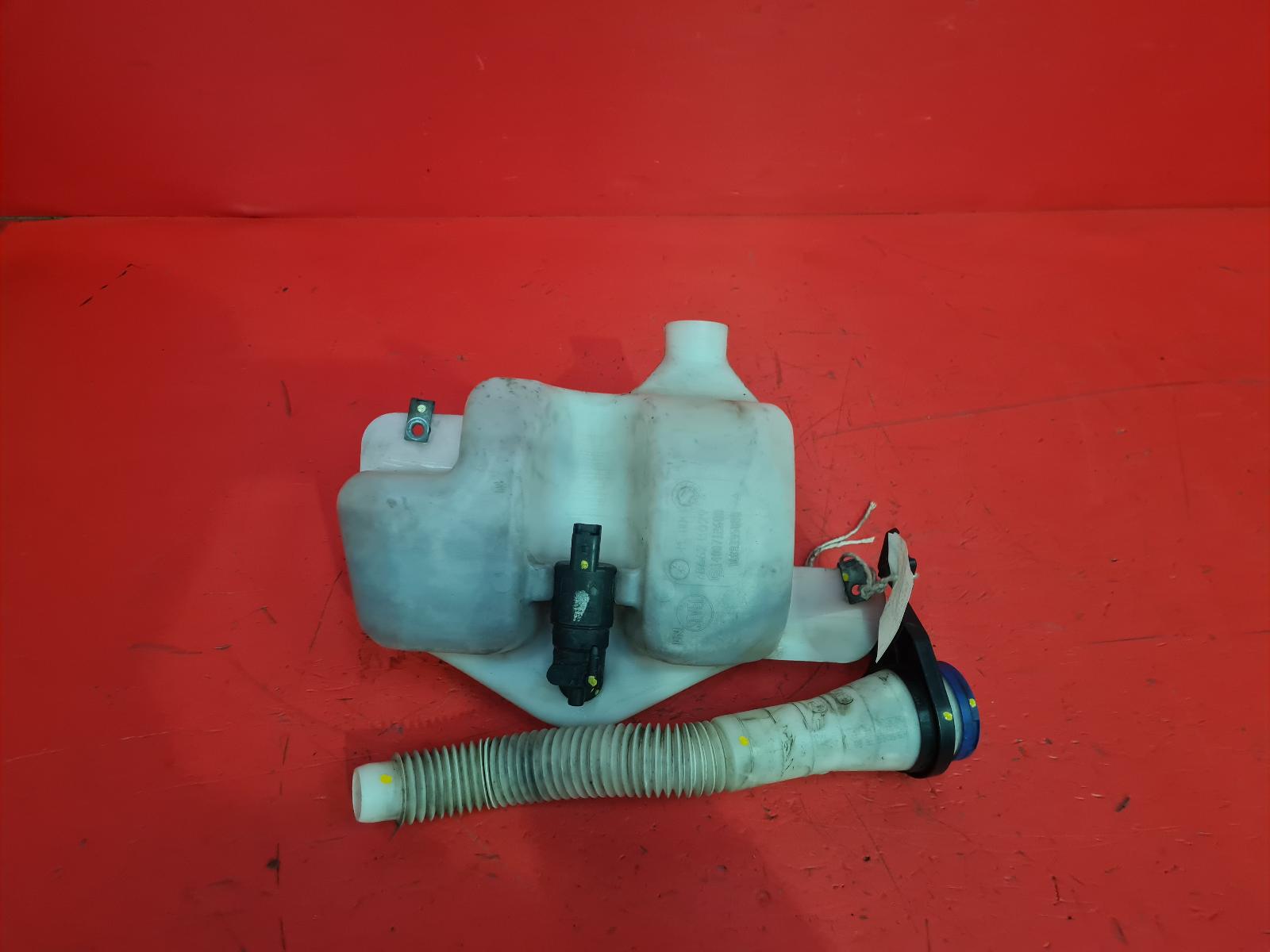 View Auto part Washer Bottle Peugeot Expert 2011