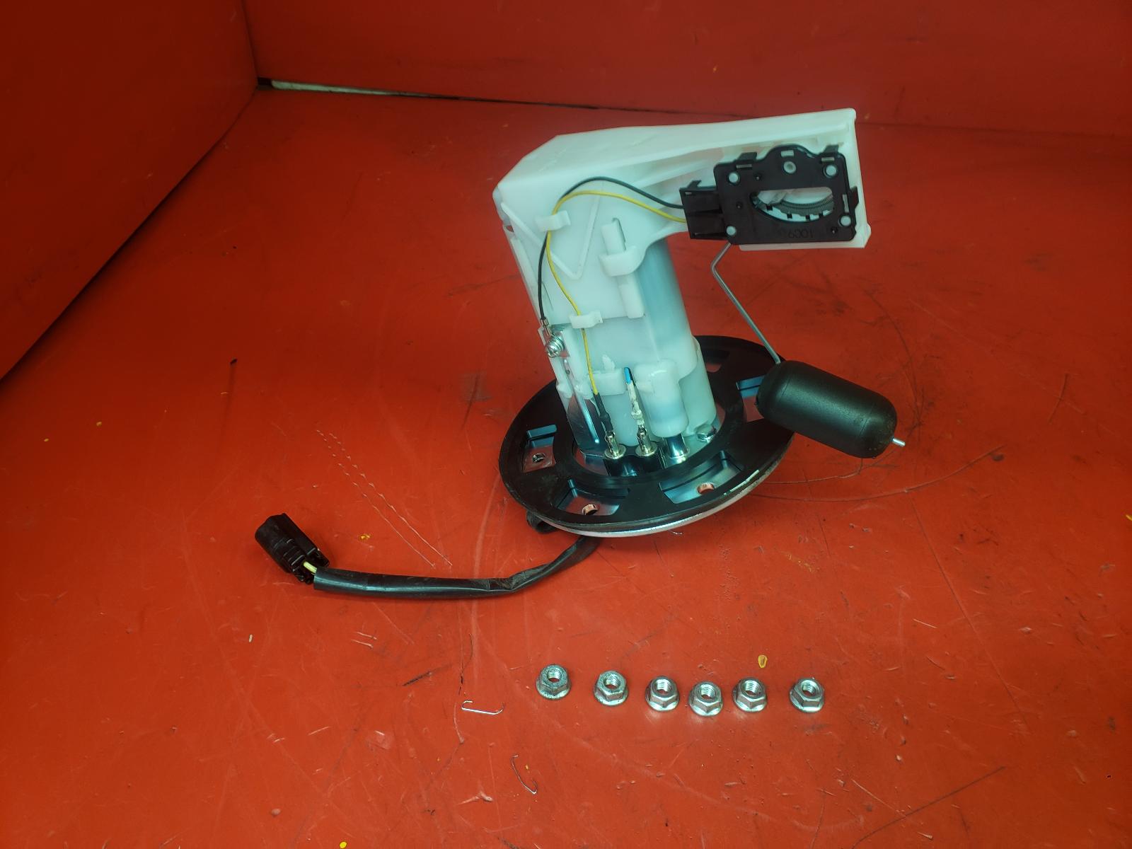 View Auto part Fuel Pump Honda Nc 750 2021