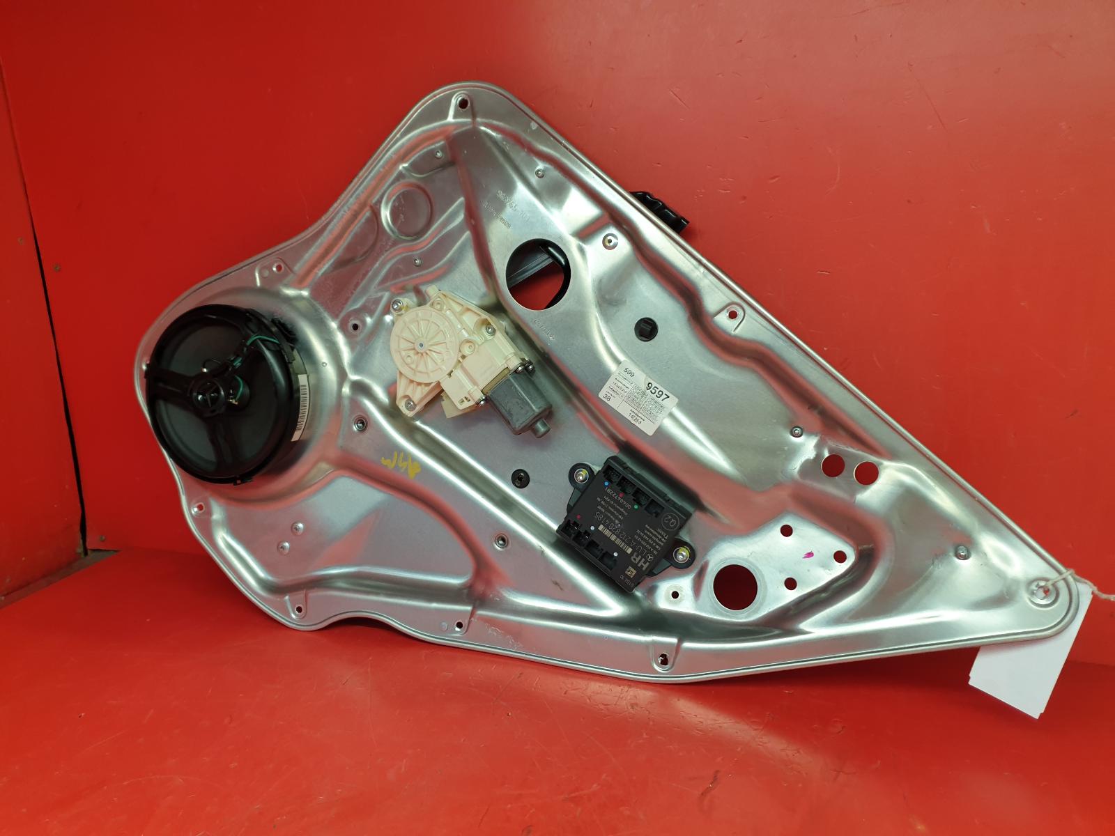 View Auto part RR Window Regulator Mercedes C Class 2010