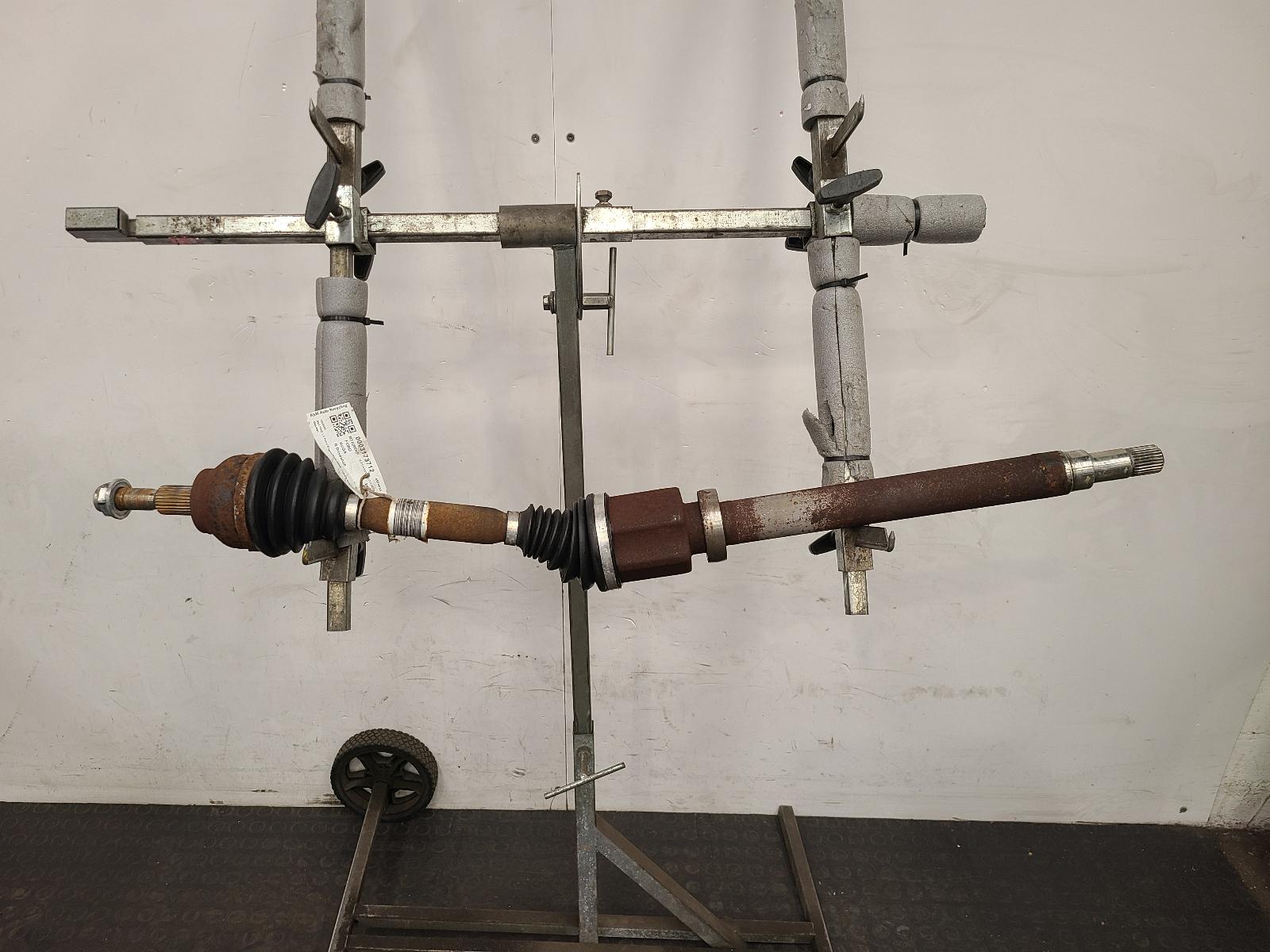 View Auto part Right Driveshaft Ford Kuga 2019