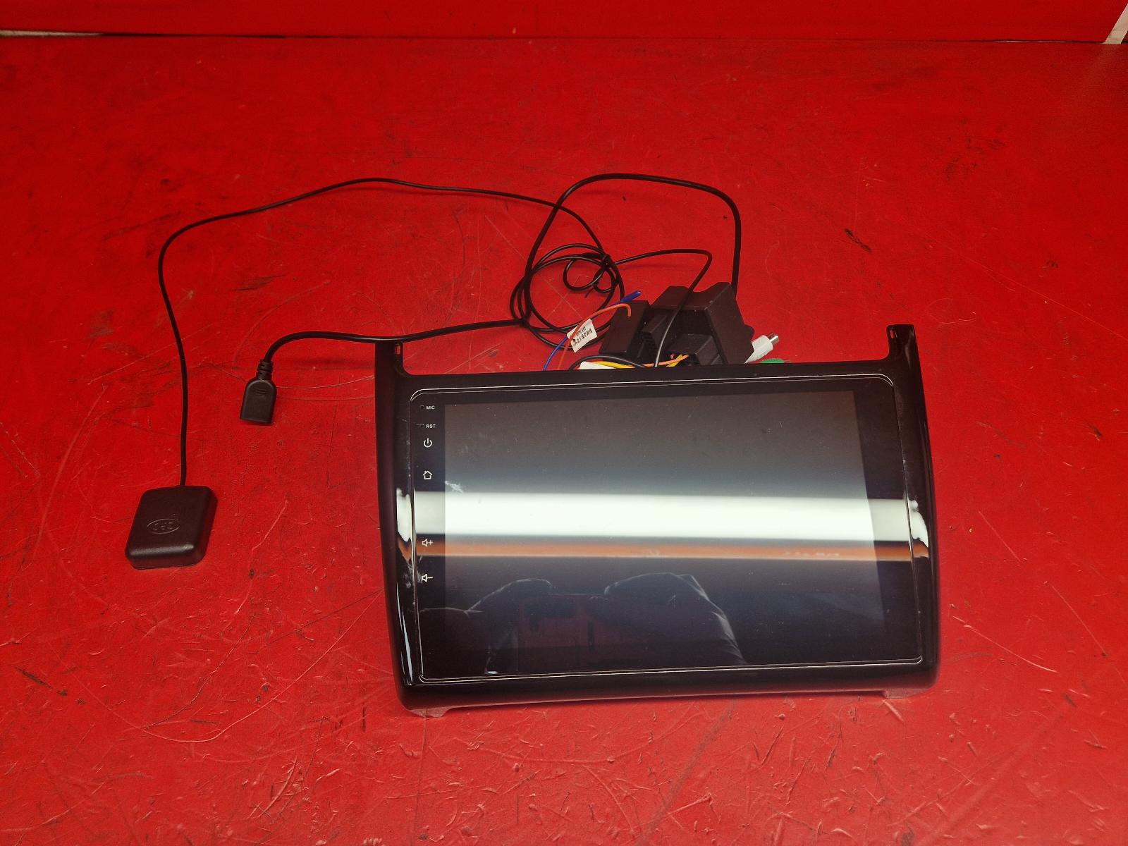 View Auto part A/V Equipment Volkswagen Polo 2012