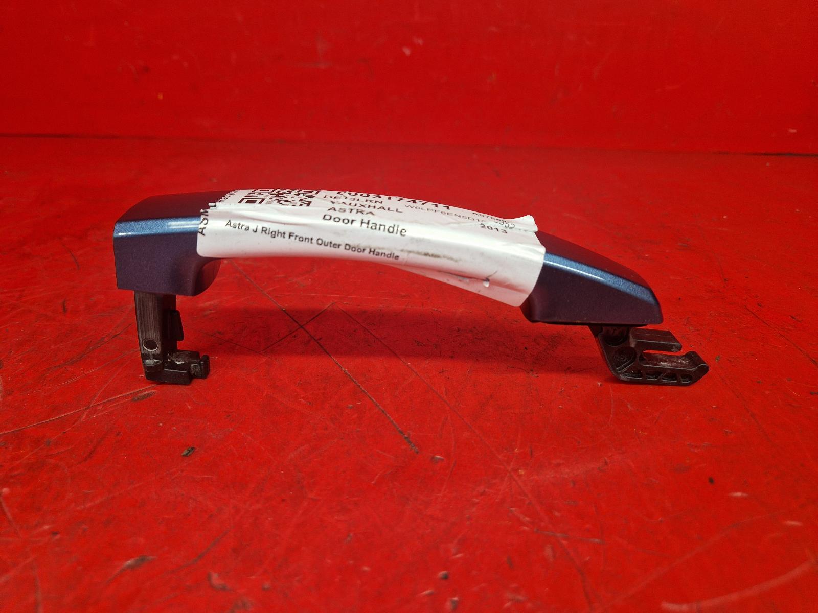 View Auto part Door Handle Vauxhall Astra 2013