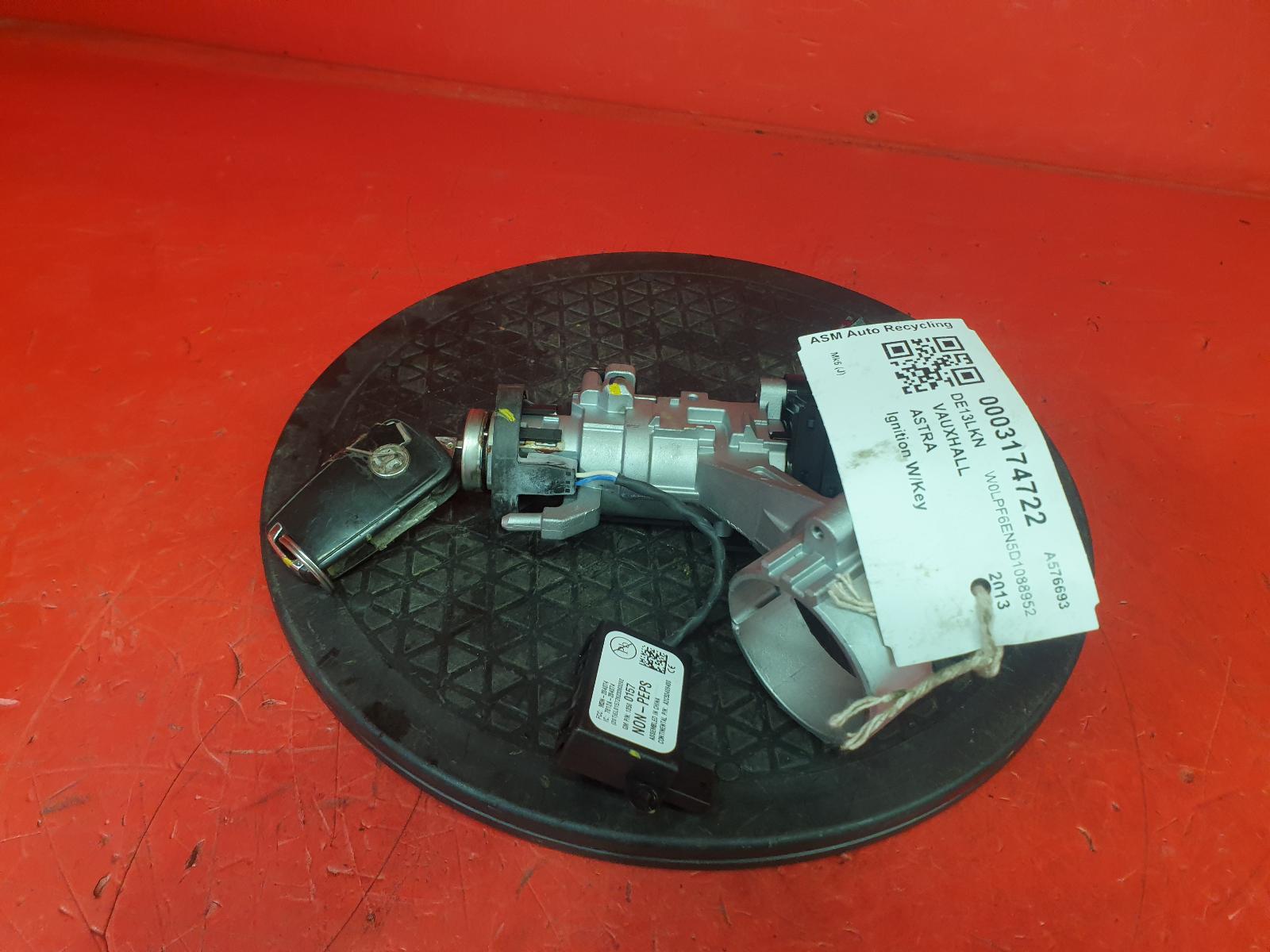 View Auto part Ignition W/Key Vauxhall Astra 2013