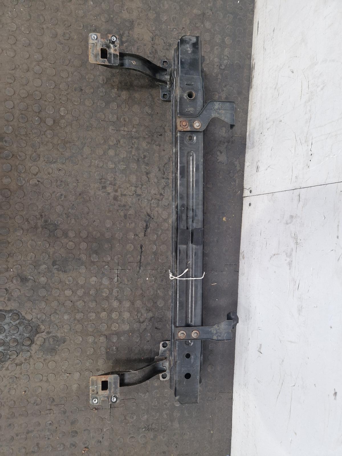 View Auto part Front Bumper Reinforcement Citroen C3 2015