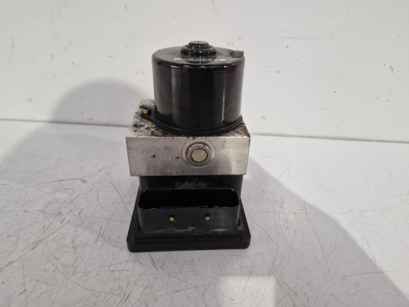 View Auto part ABS Pump/Modulator Vauxhall Zafira 2011