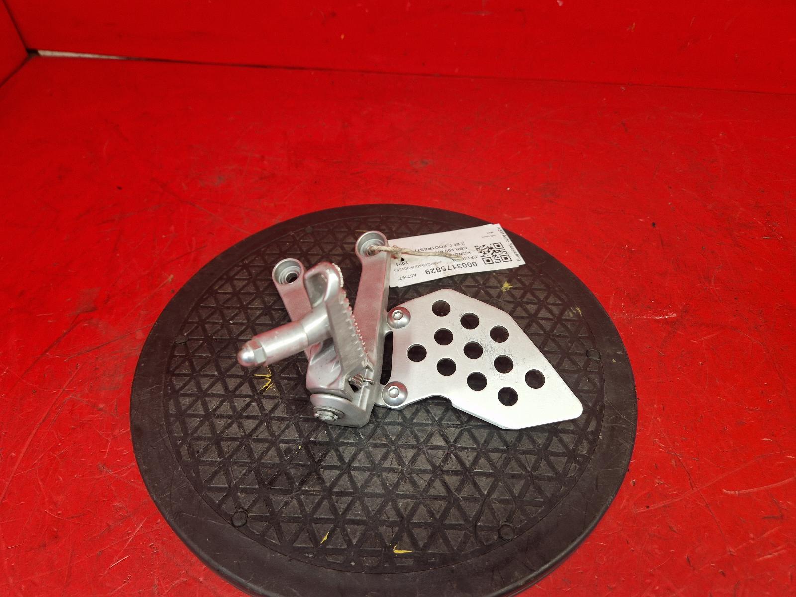 View Auto part Left Footrest Honda Cbr 600 R3-r 2024