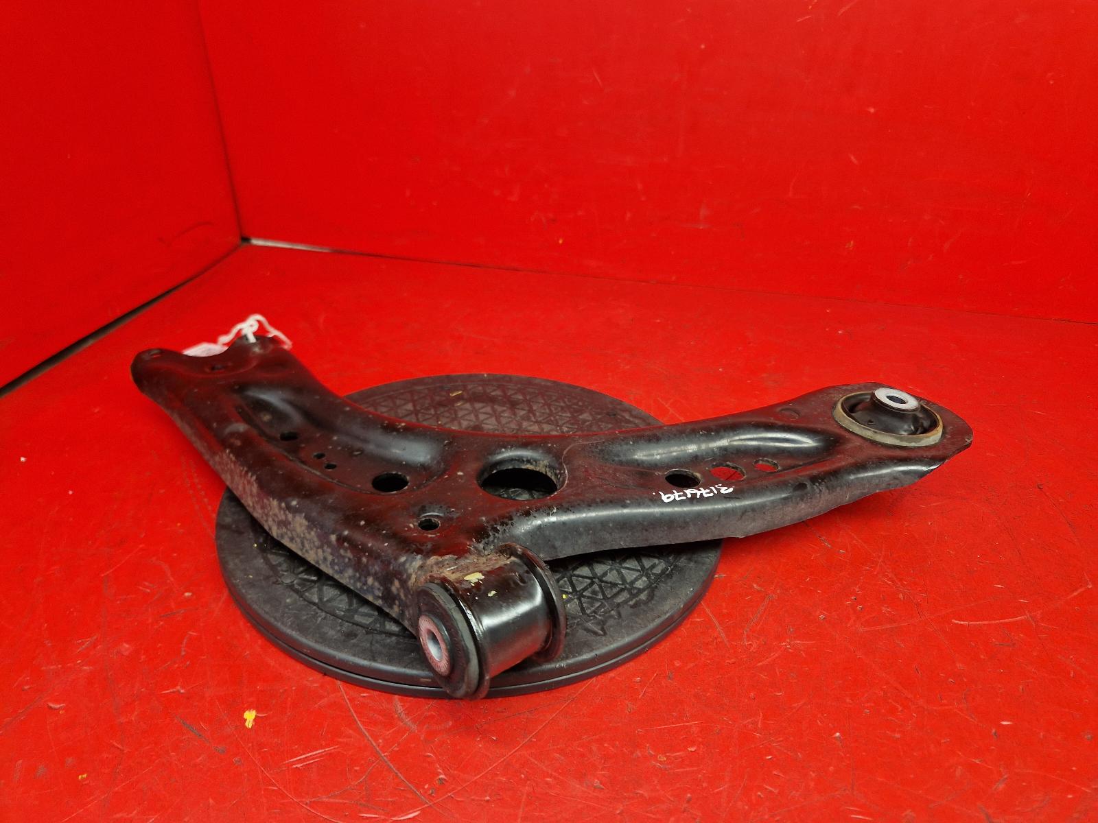 View Auto part RF Lower Control Arm Seat Leon 2015