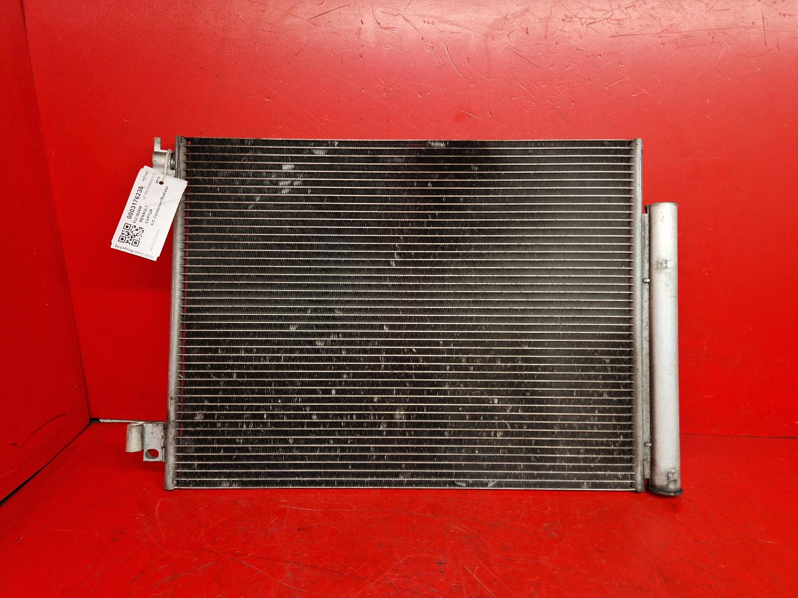 View Auto part Condenser Renault Captur 2019