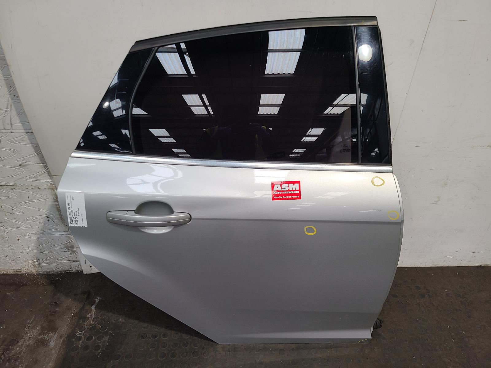 View Auto part R Rear Door Ford Focus 2011