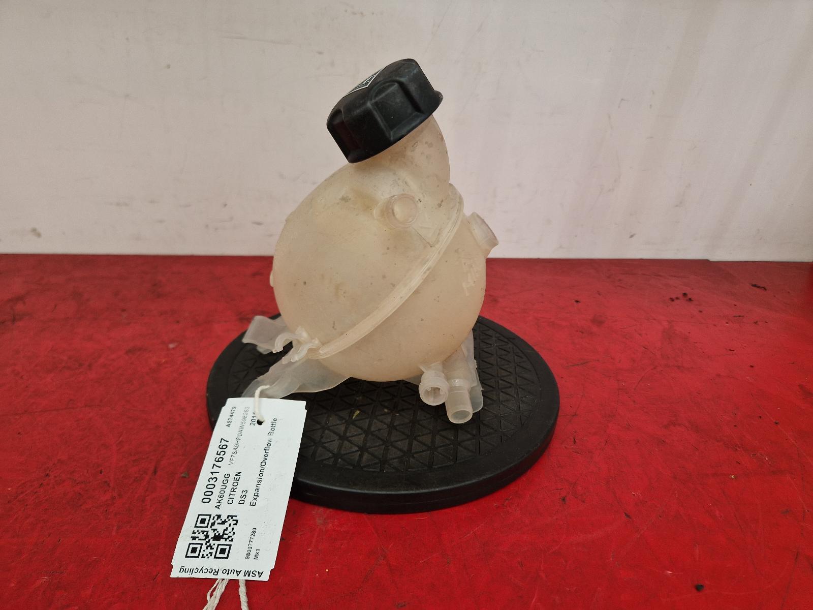 View Auto part Overflow Bottle Citroen Ds3 2011