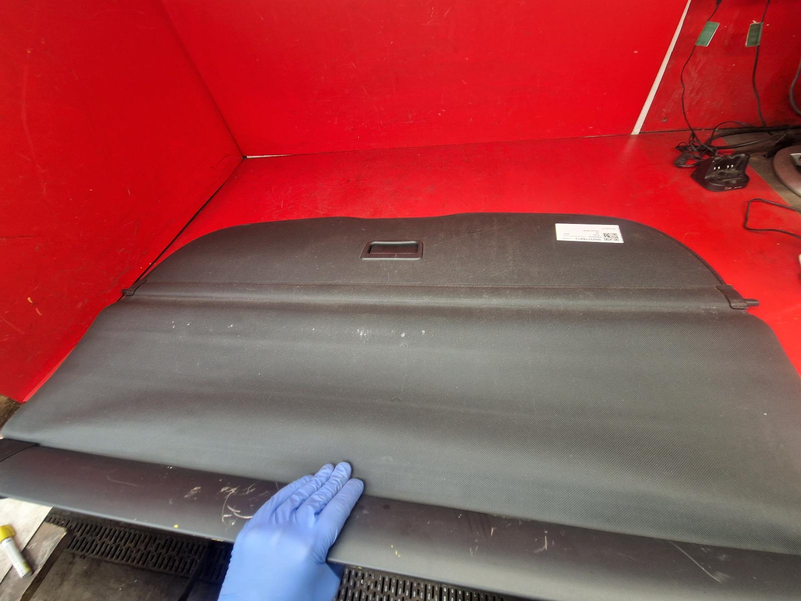 View Auto part Parcel Shelf Audi Q3 2016