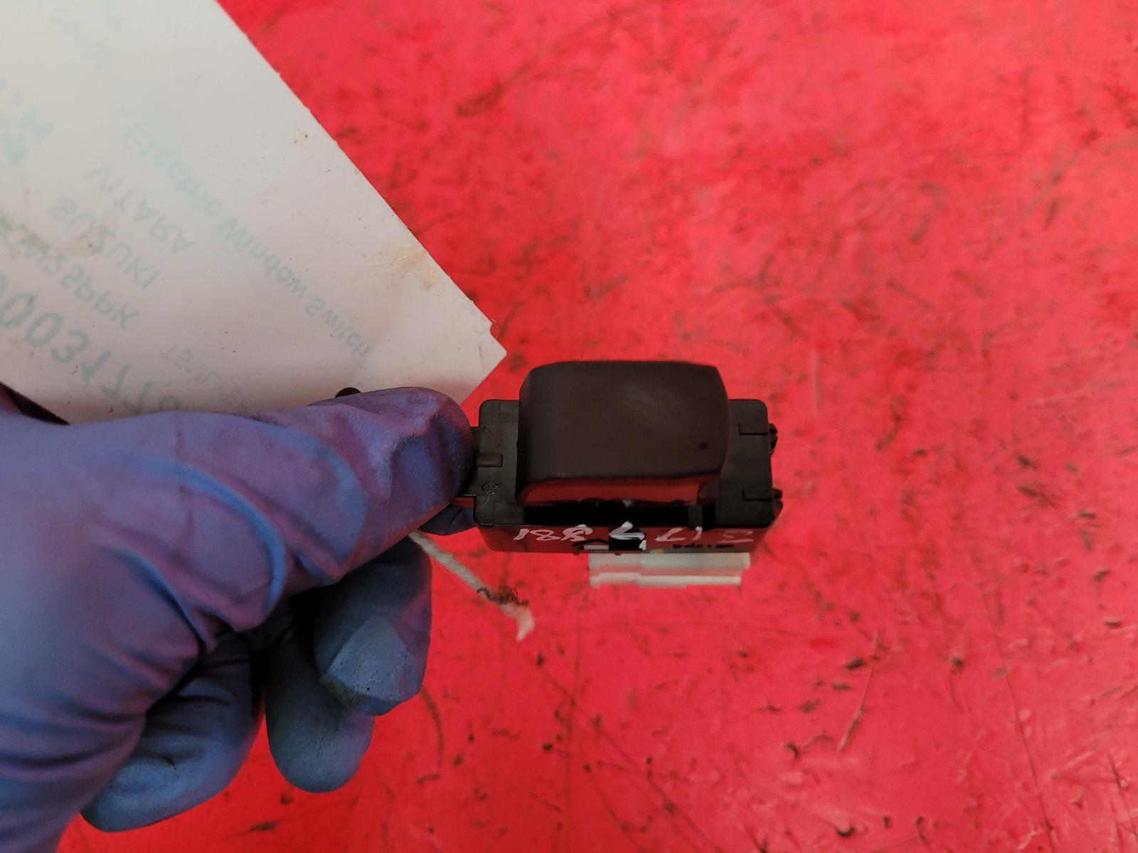 View Auto part Elect. Window Switch Suzuki Vitara 2025