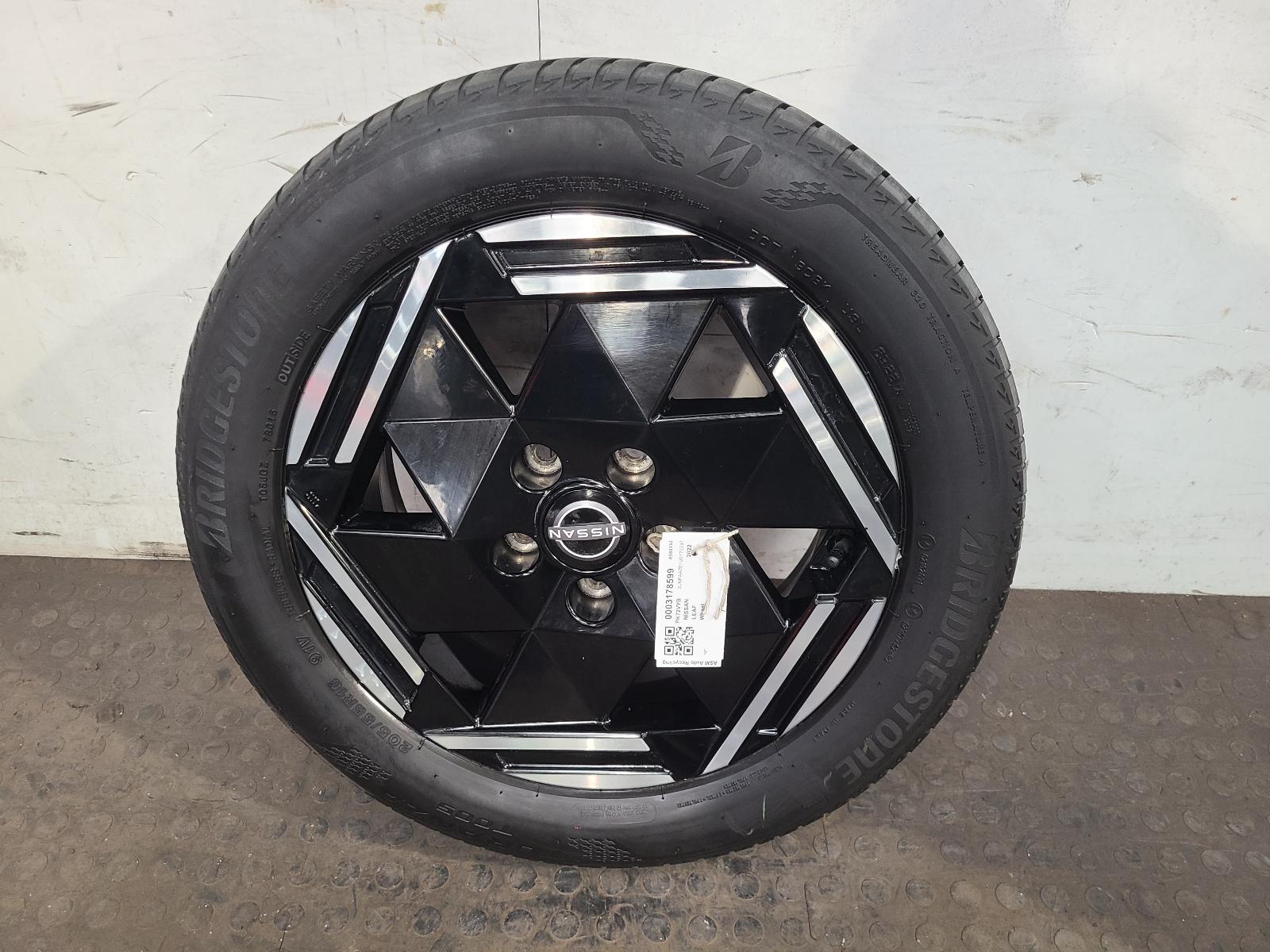 View Auto part Wheel Nissan Leaf 2022