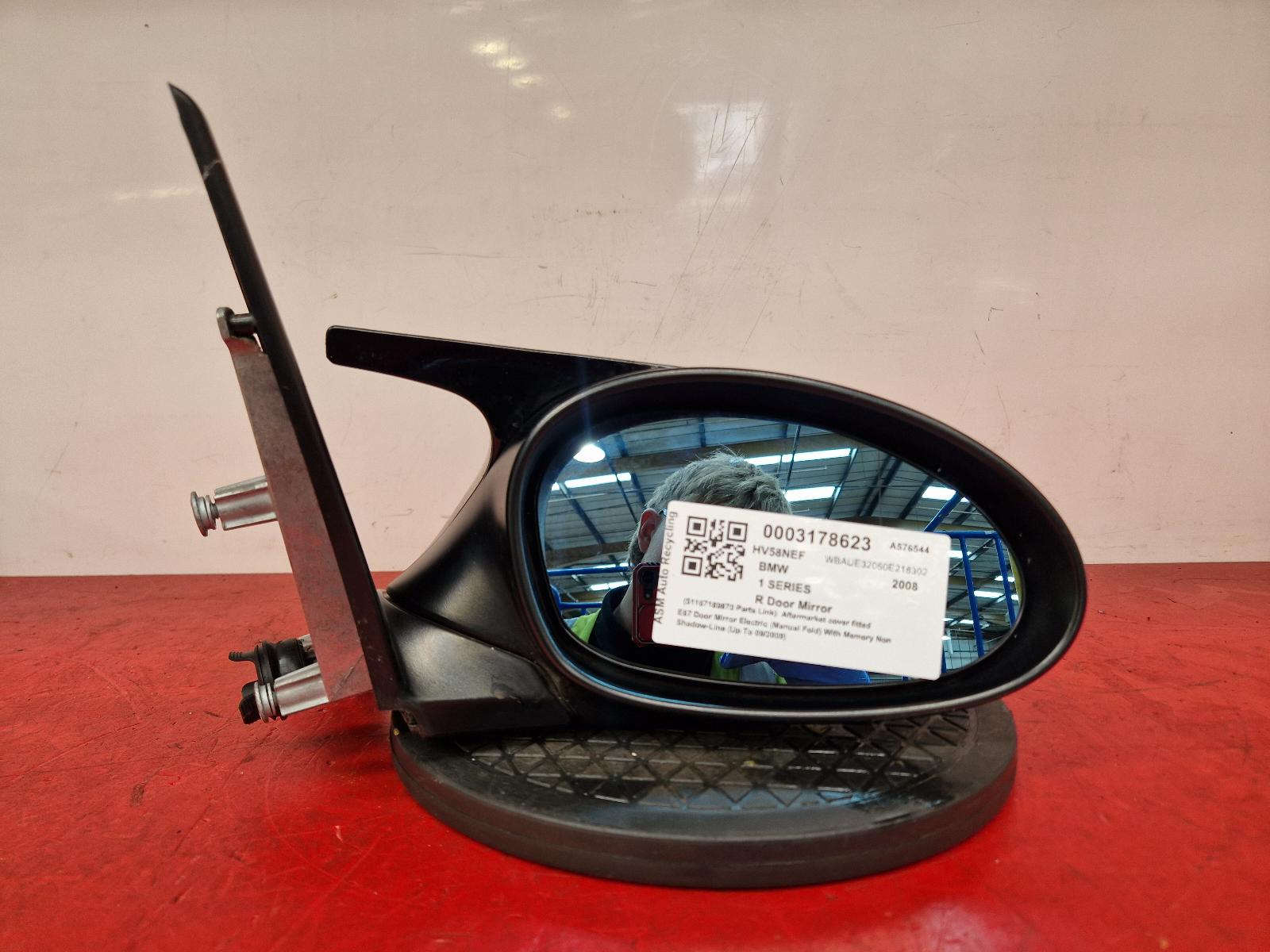 View Auto part R Door Mirror Bmw 1 Series 2008