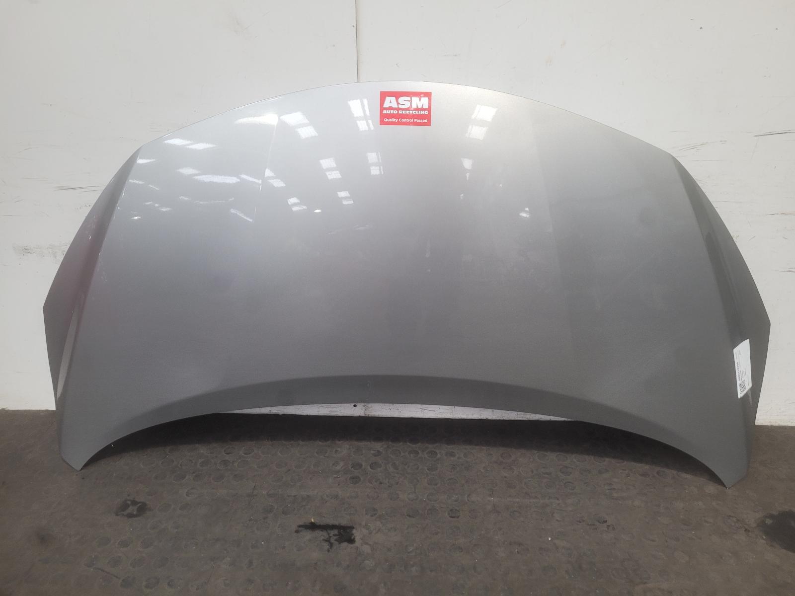 View Auto part Bonnet Nissan Note 2015