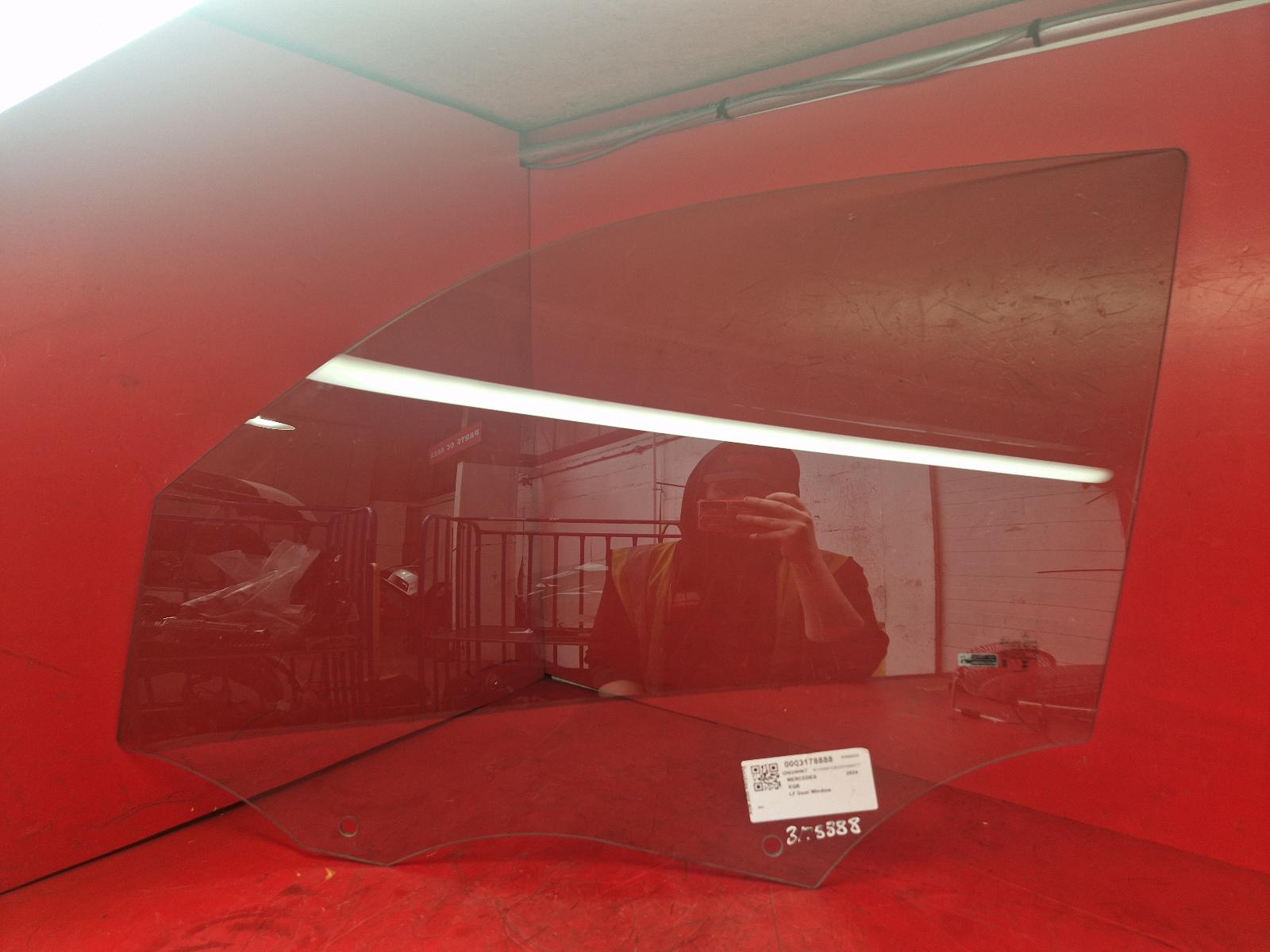 View Auto part LF Door Window Mercedes Eqb 2024