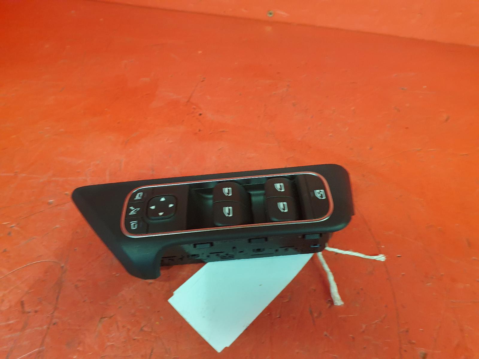 View Auto part Elect. Window Switch Mercedes Eqb 2024