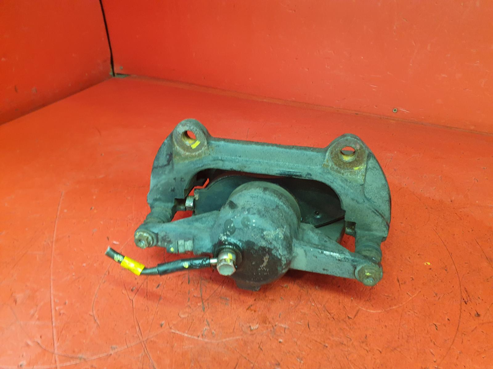 View Auto part Caliper Volkswagen Golf 2018