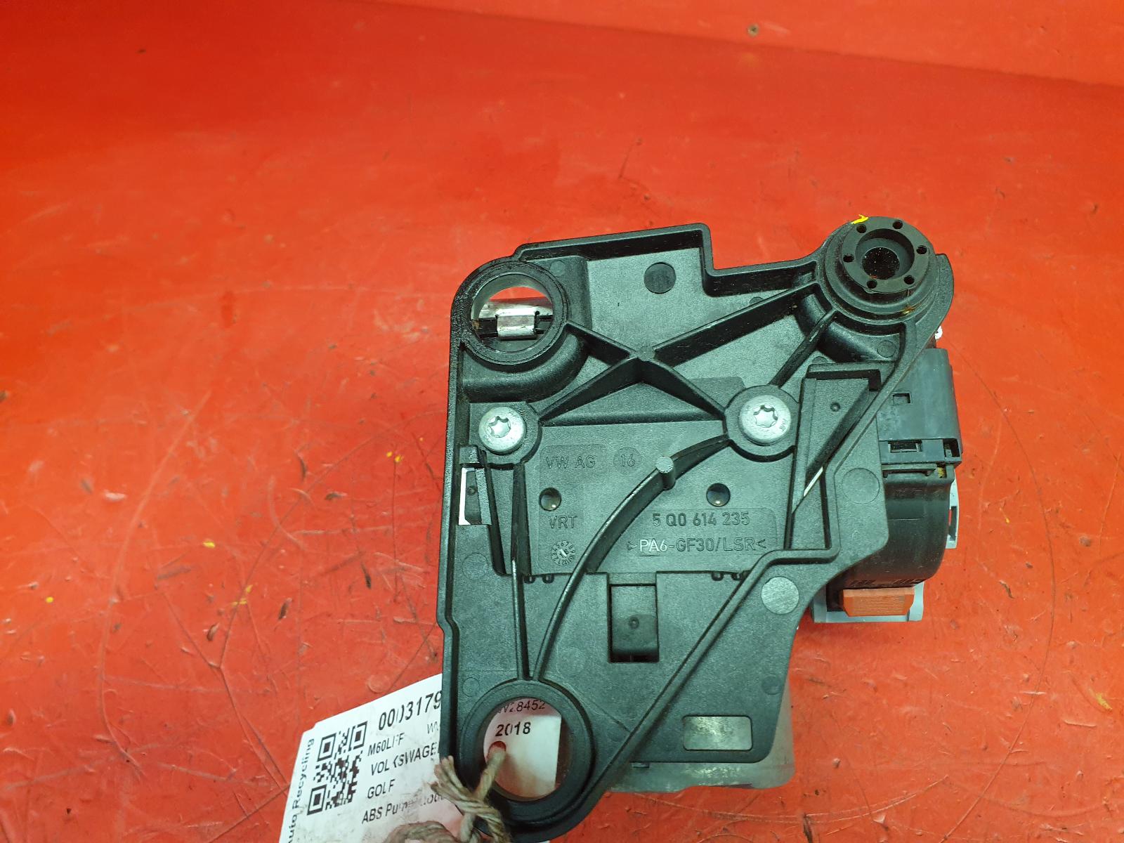 View Auto part ABS Pump/Modulator Volkswagen Golf 2018