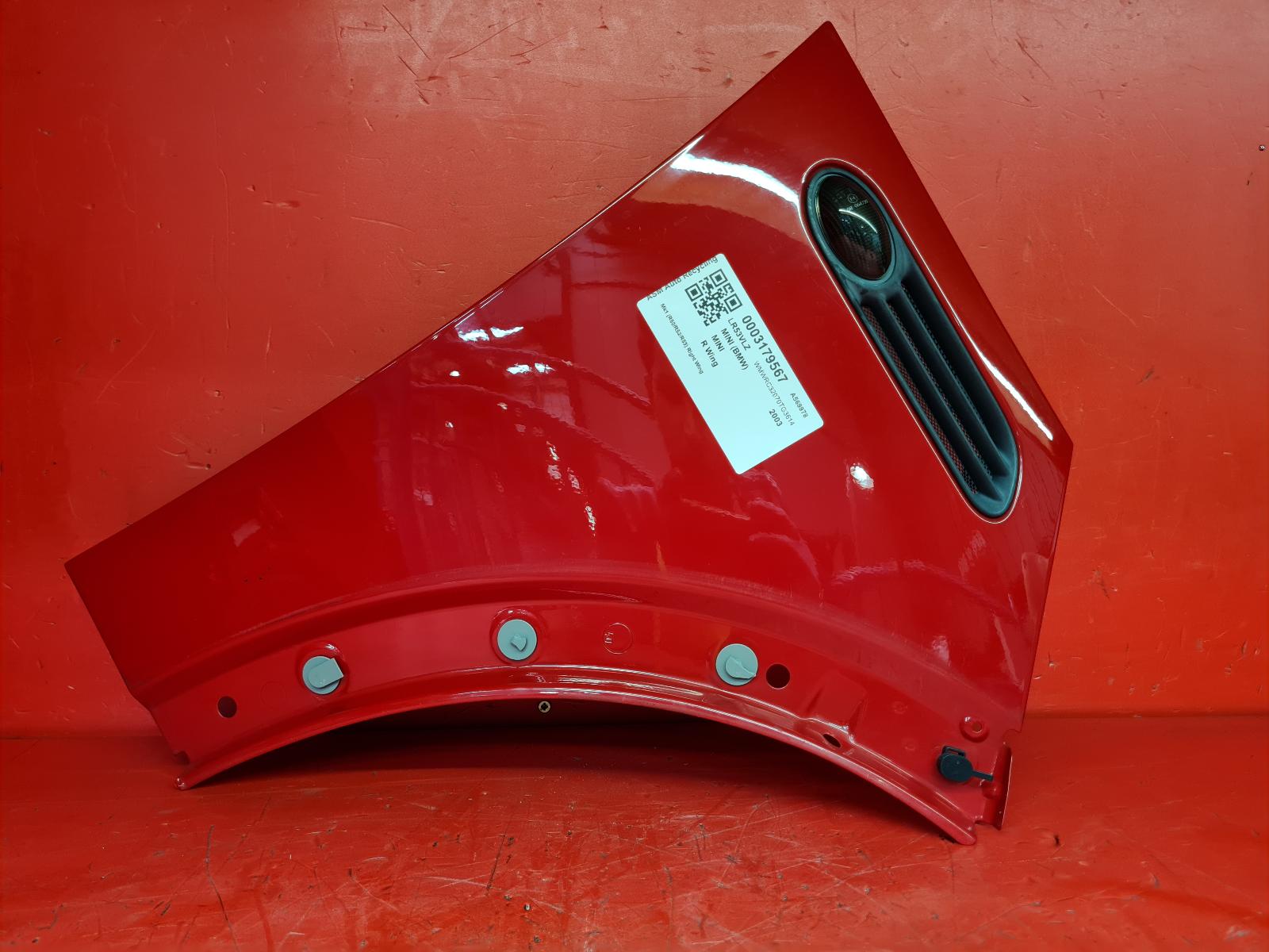 View Auto part R Wing Mini (bmw) Mini 2003