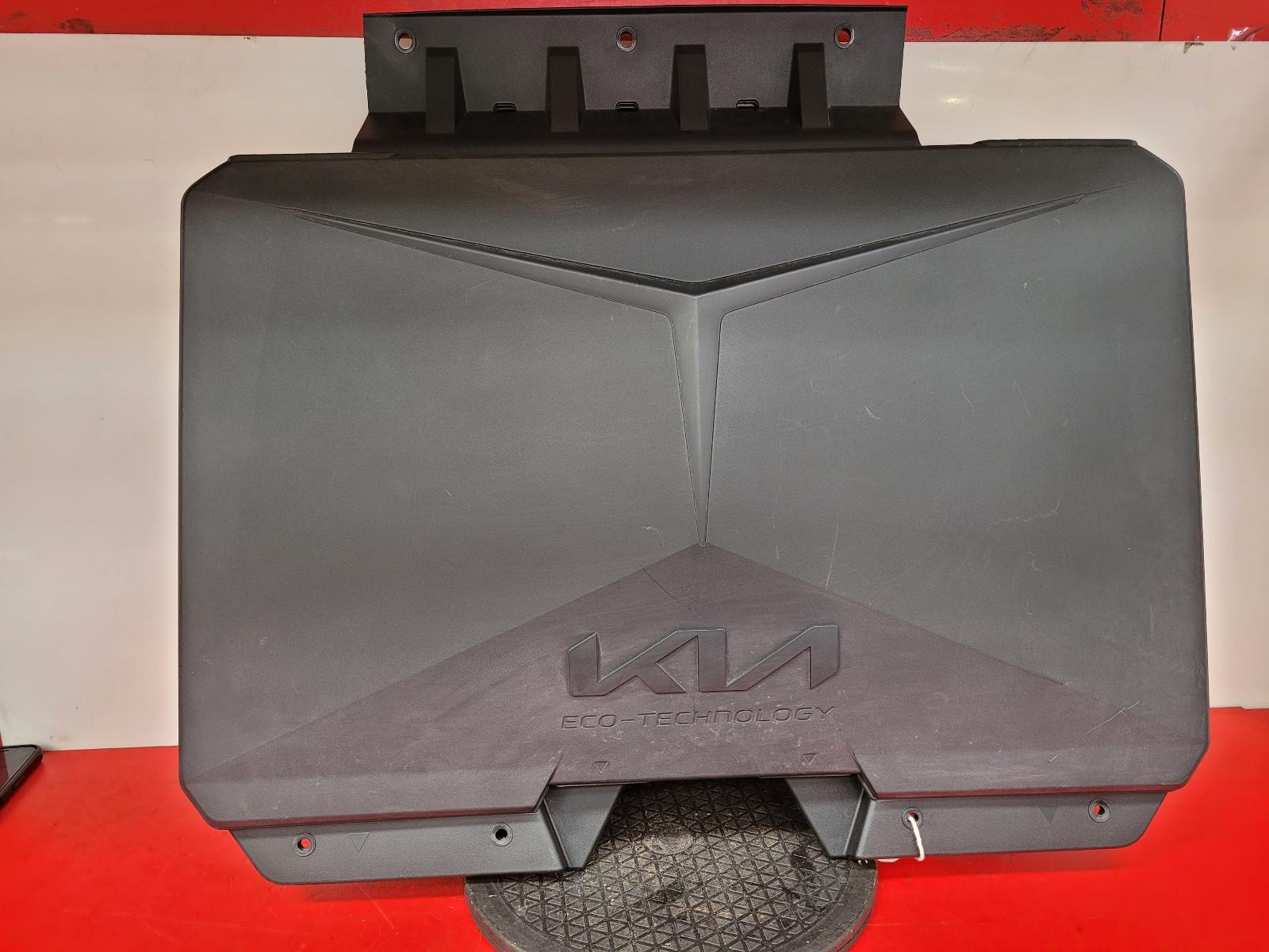 View Auto part Misc Kia Niro 2023