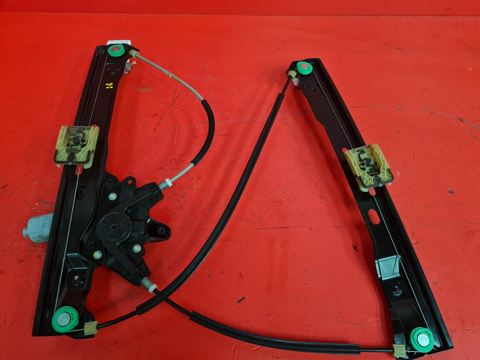 View Auto part RF Window Regulator Ford Focus C Max 2013