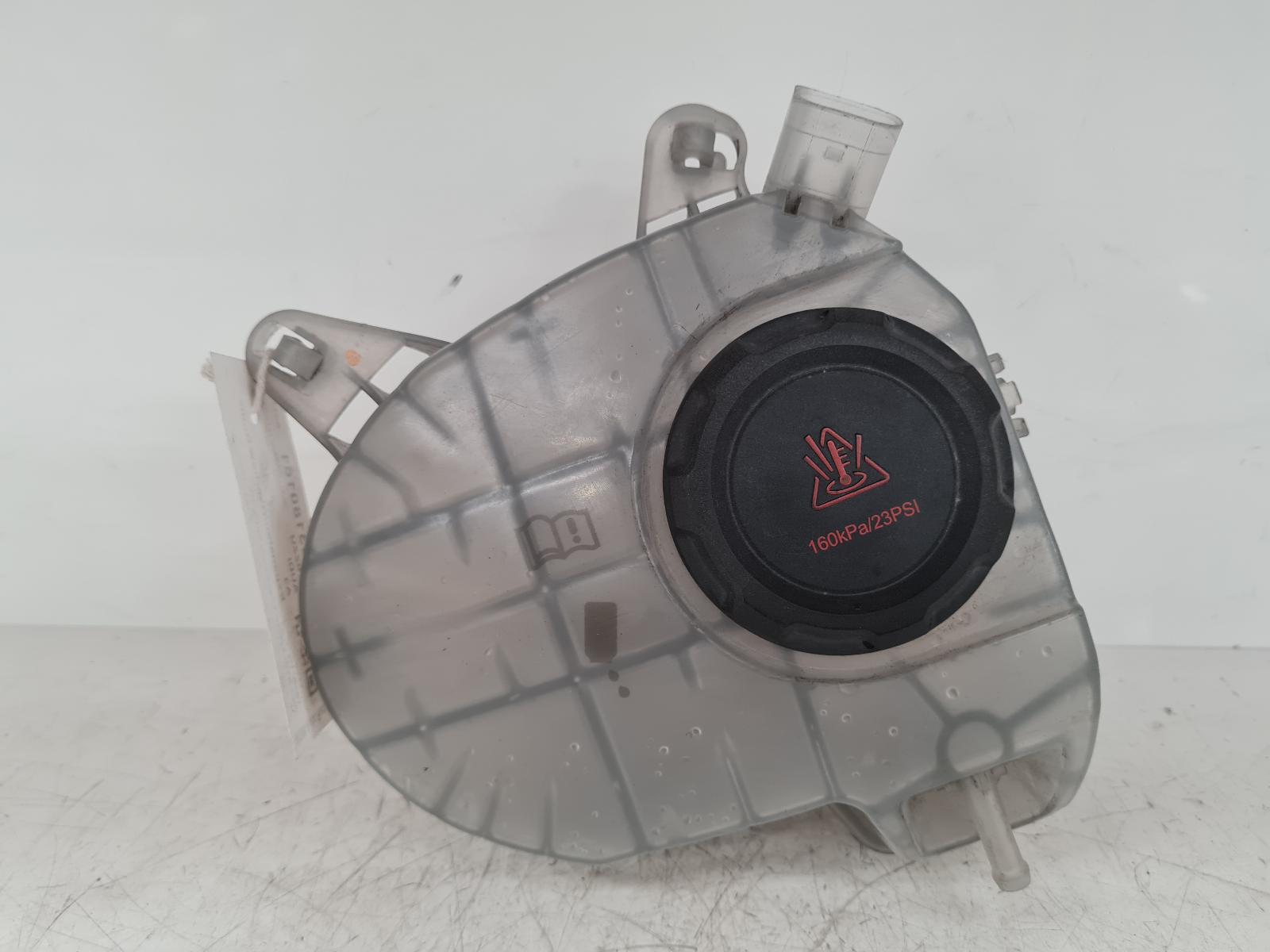 View Auto part Overflow Bottle Audi A3 2020