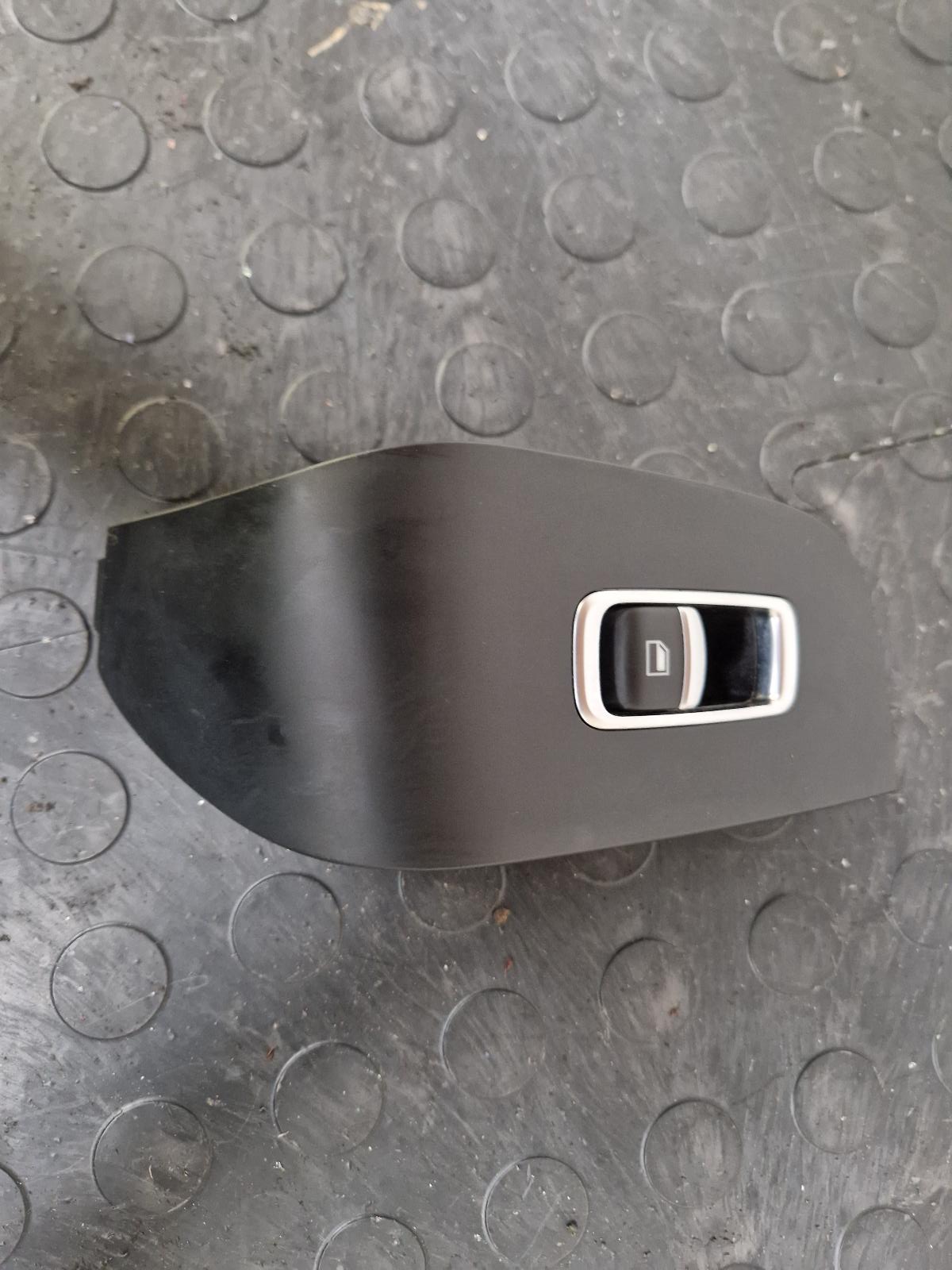 View Auto part Elect. Window Switch Mg Hs 2023