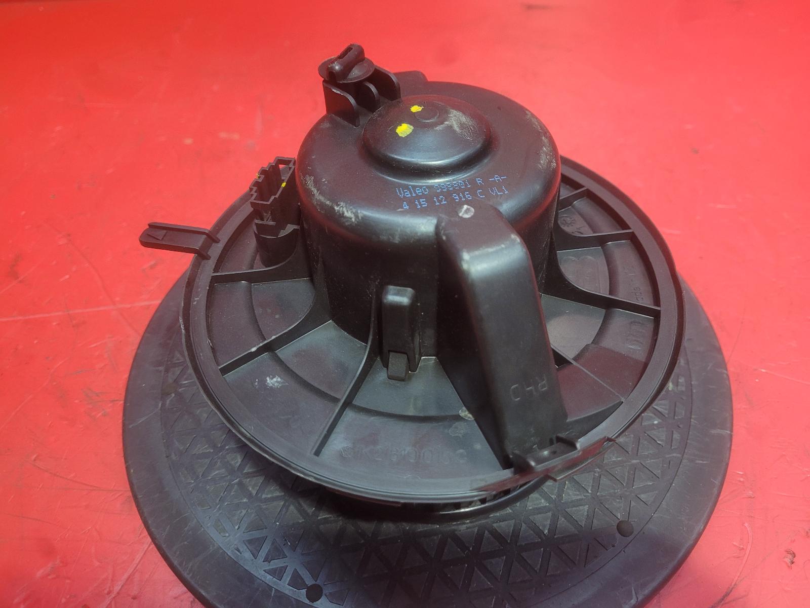 View Auto part Heater Motor/Assembly Audi A3 2012