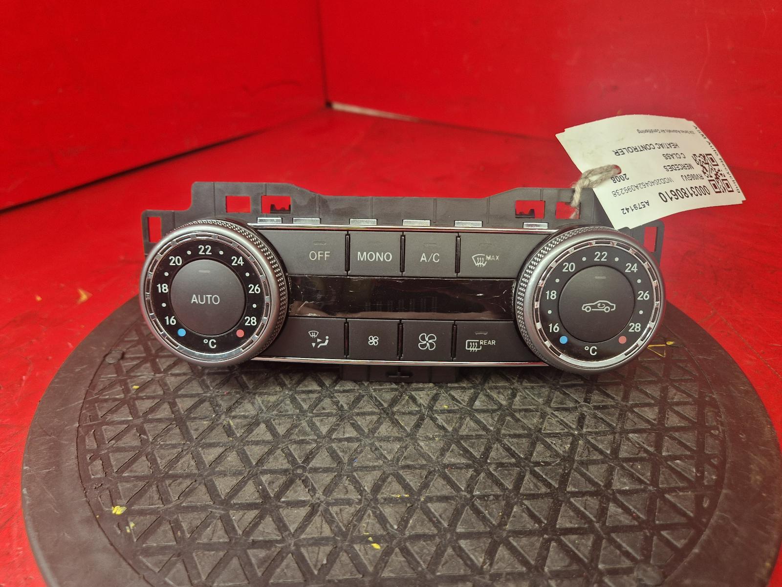 View Auto part Heater/AC Controller Mercedes C Class 2008