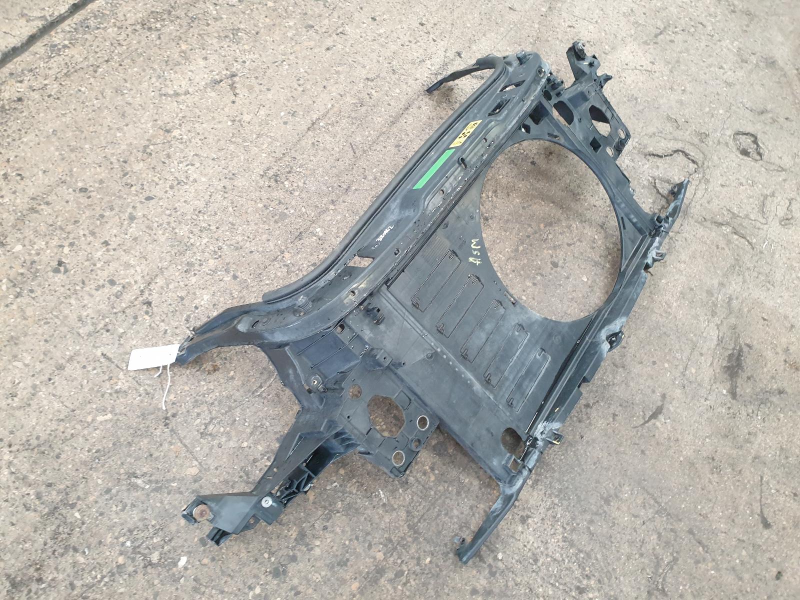 View Auto part Front Panel Mini (bmw) Mini 2006