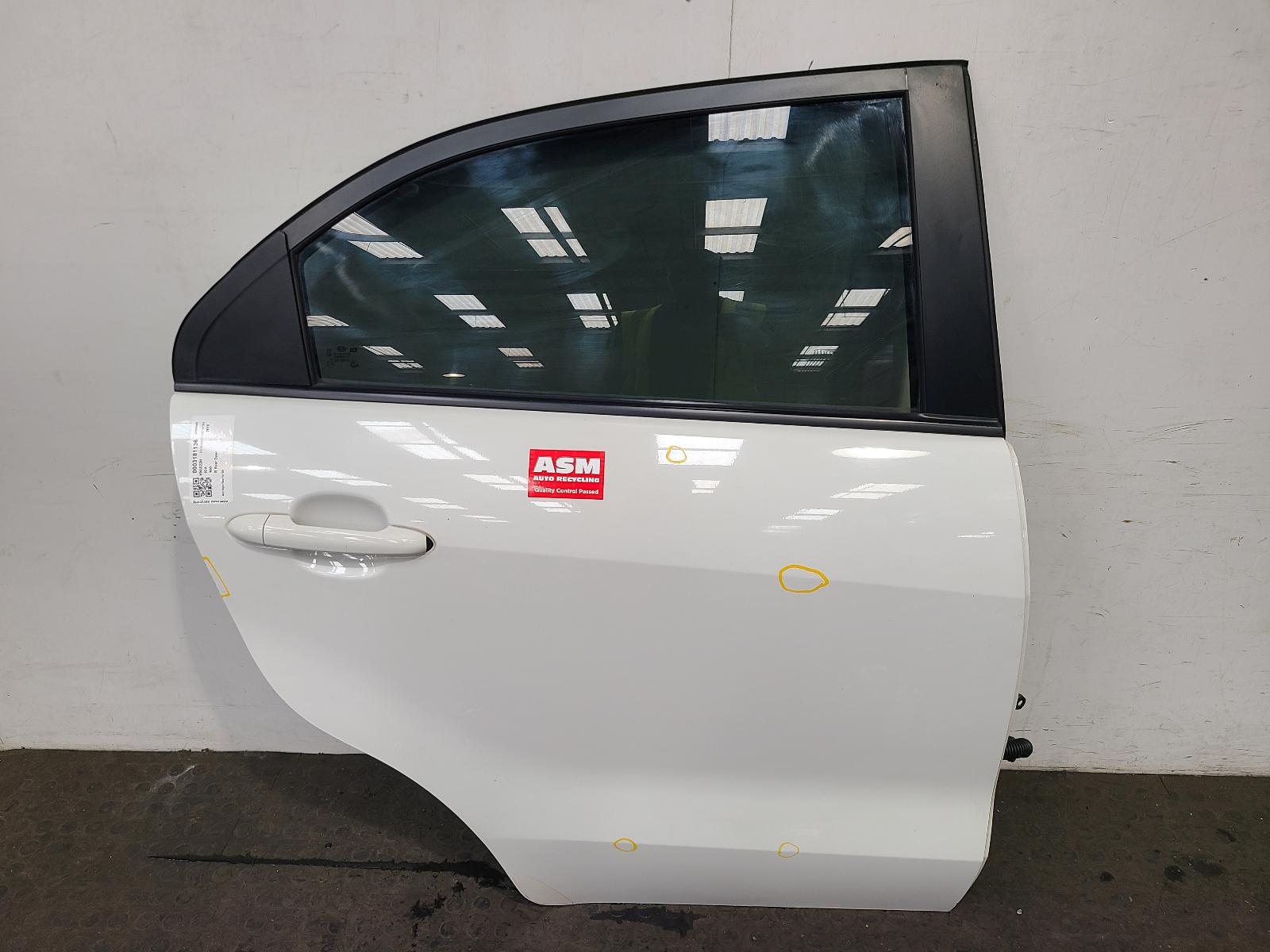 View Auto part R Rear Door Kia Rio 2015