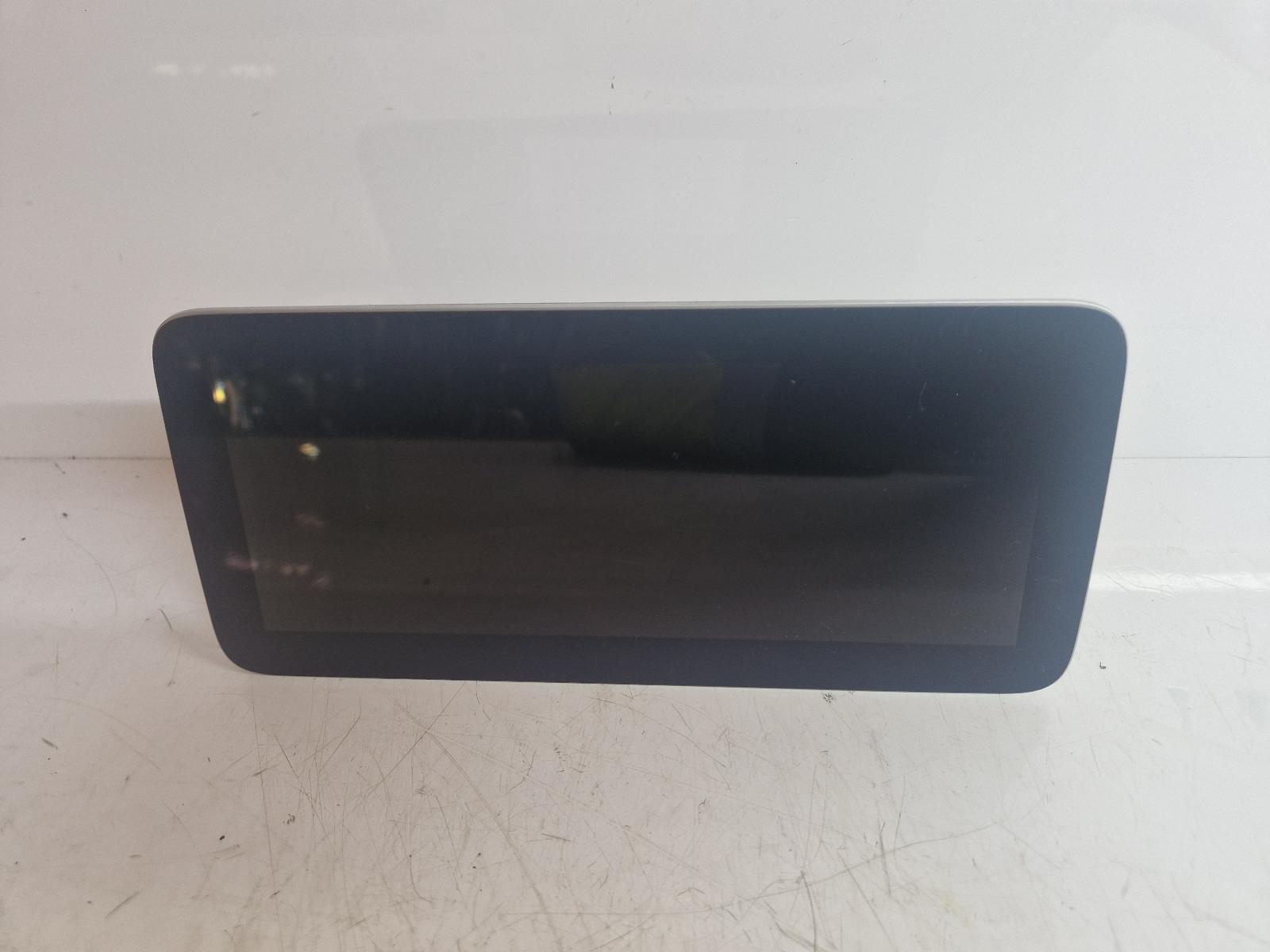 View Auto part Radio Display Mercedes Glc 2020