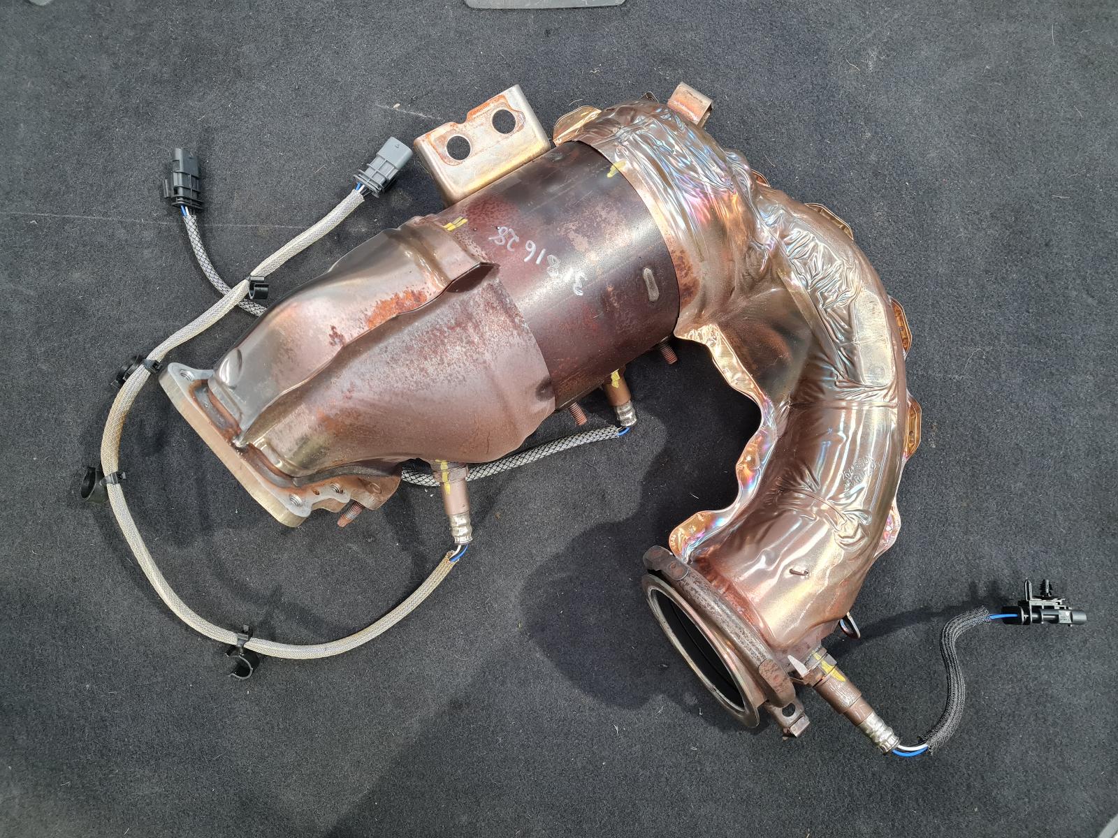 View Auto part Catalytic Converter Volvo V90 2023